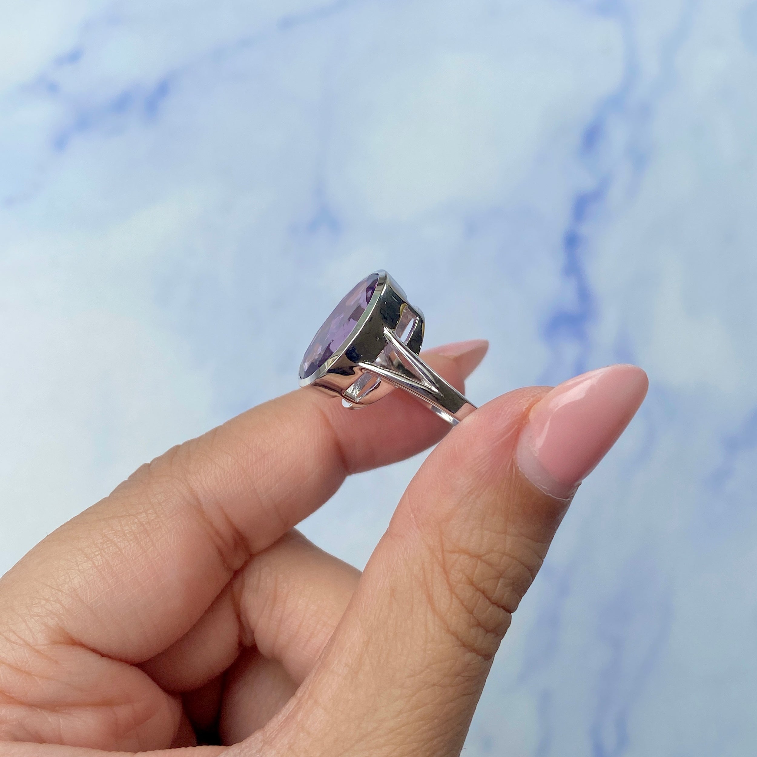 Amethyst Ring-(AMT-SR-1897.)