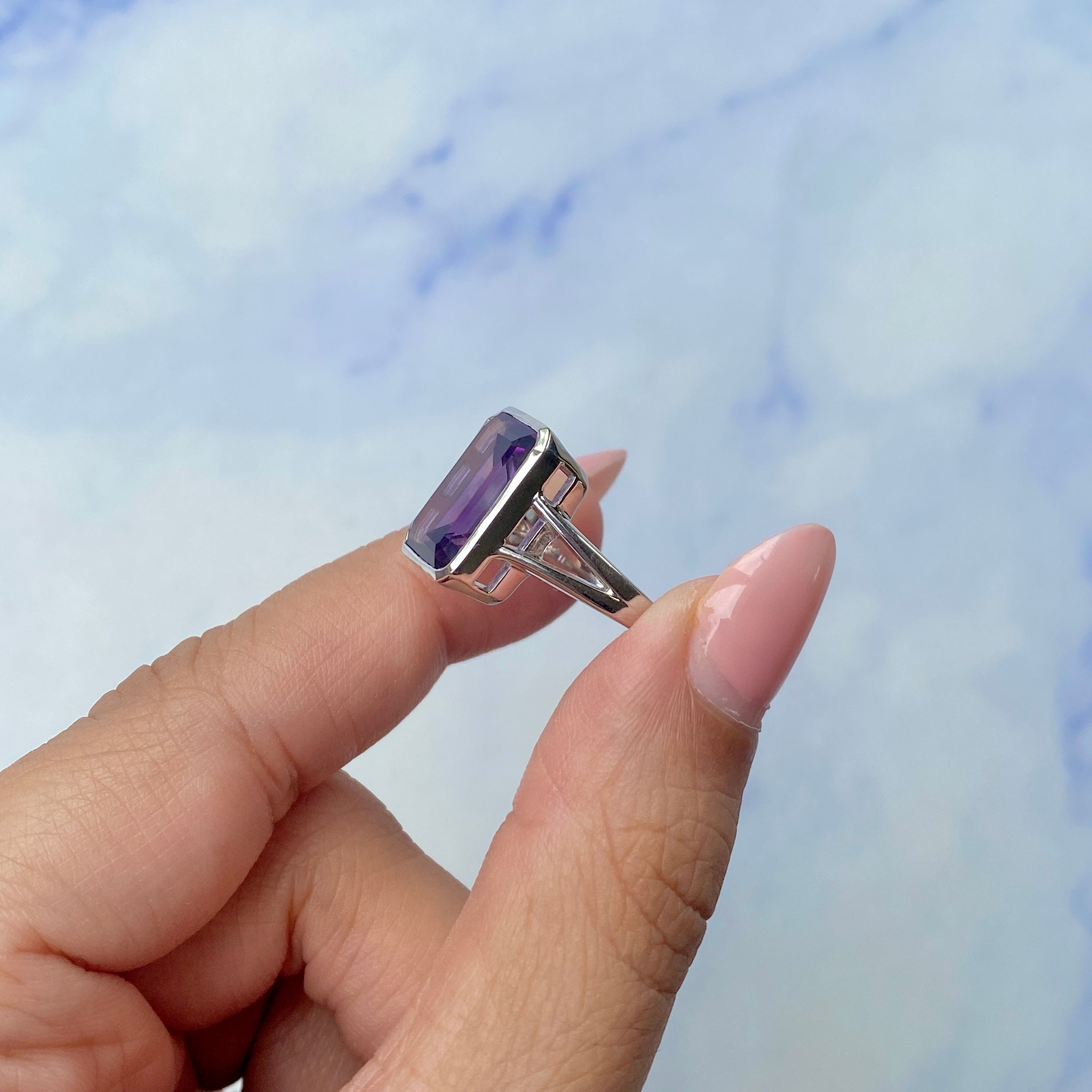 Amethyst Ring-(AMT-SR-1928.)