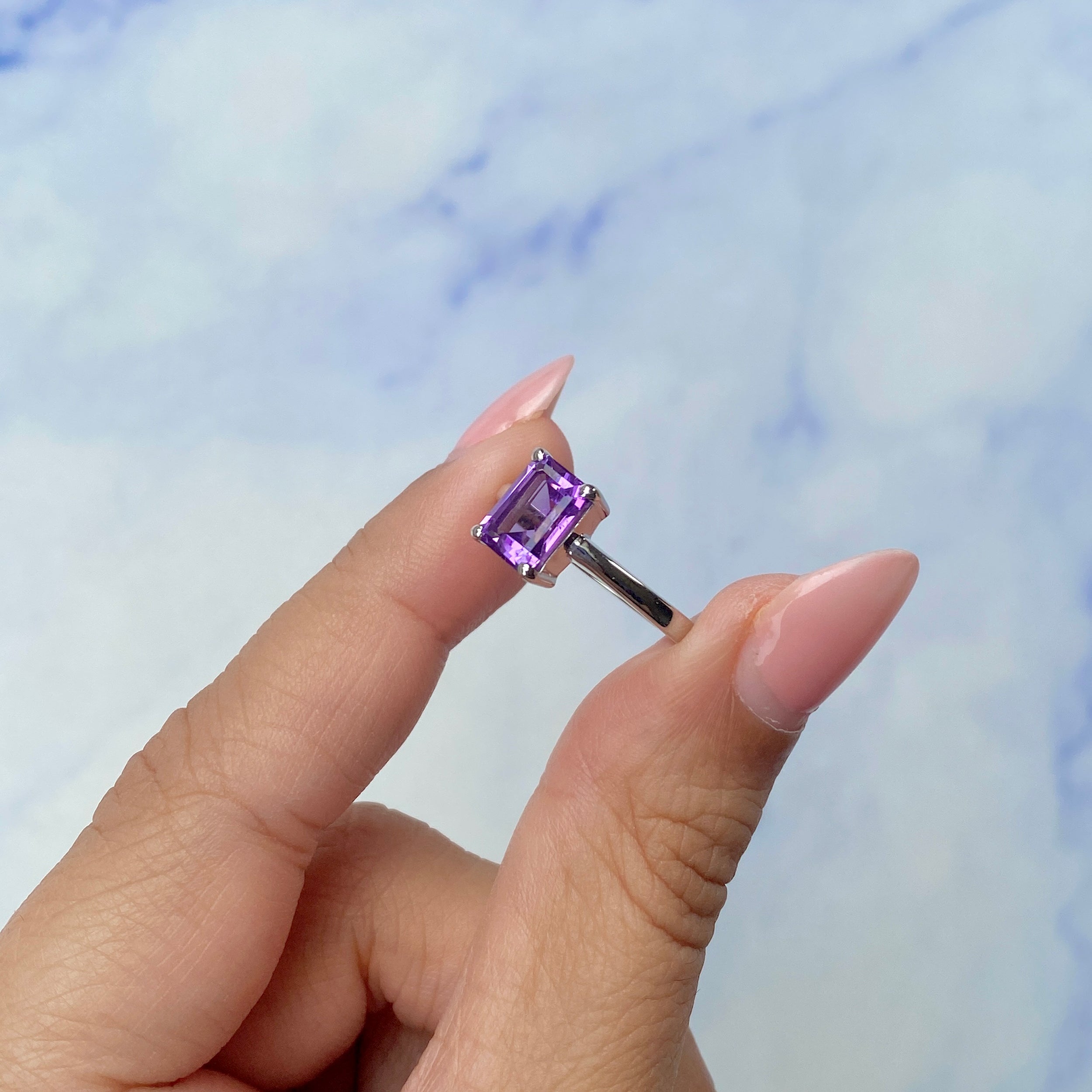 Amethyst Ring-(AMT-SR-247.)