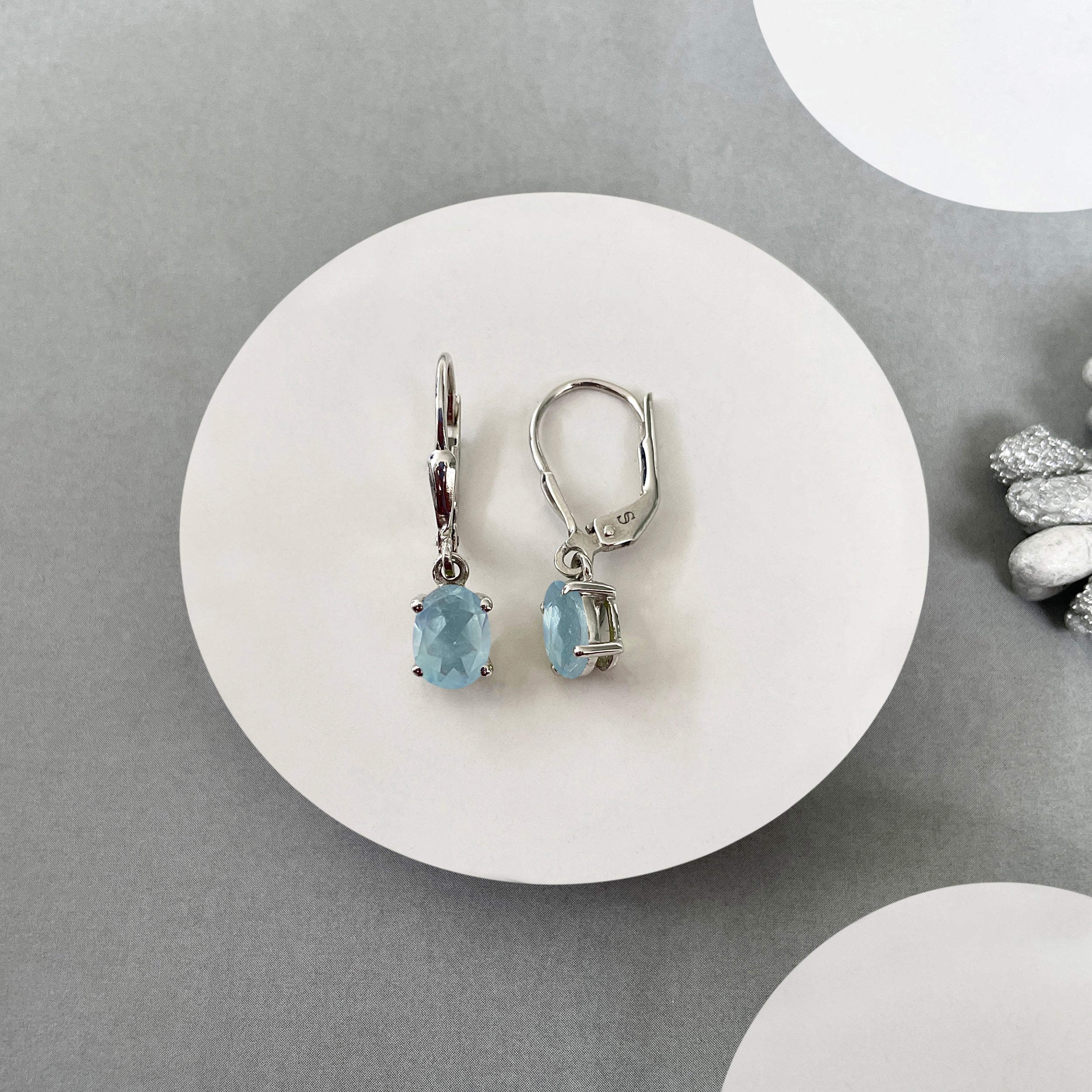 Aquamarine Leverback Earrings-(AQM-SE-670.)