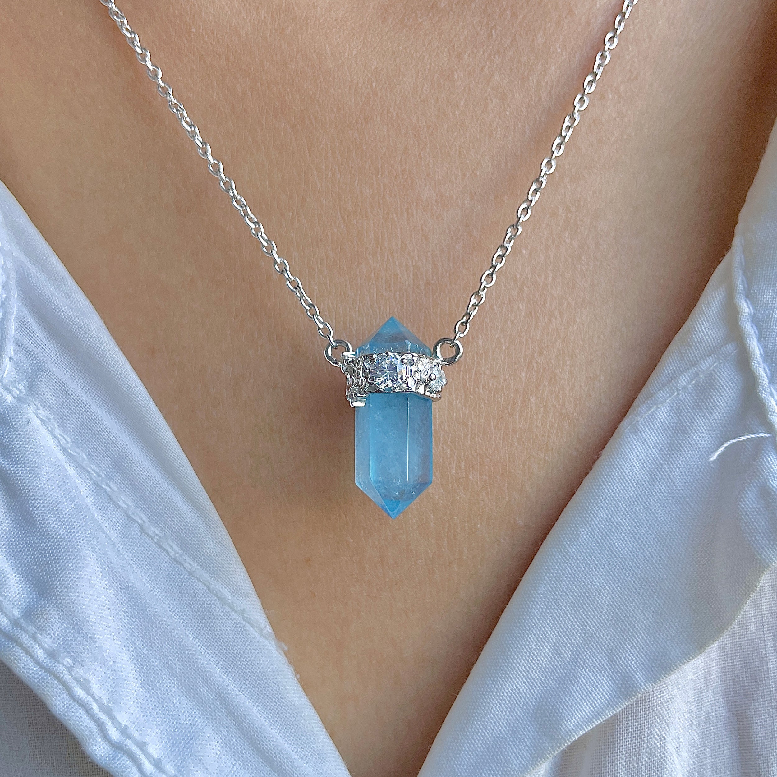 Aquamarine & White Topaz Pencil Necklace-(AQM-RDN-136.)