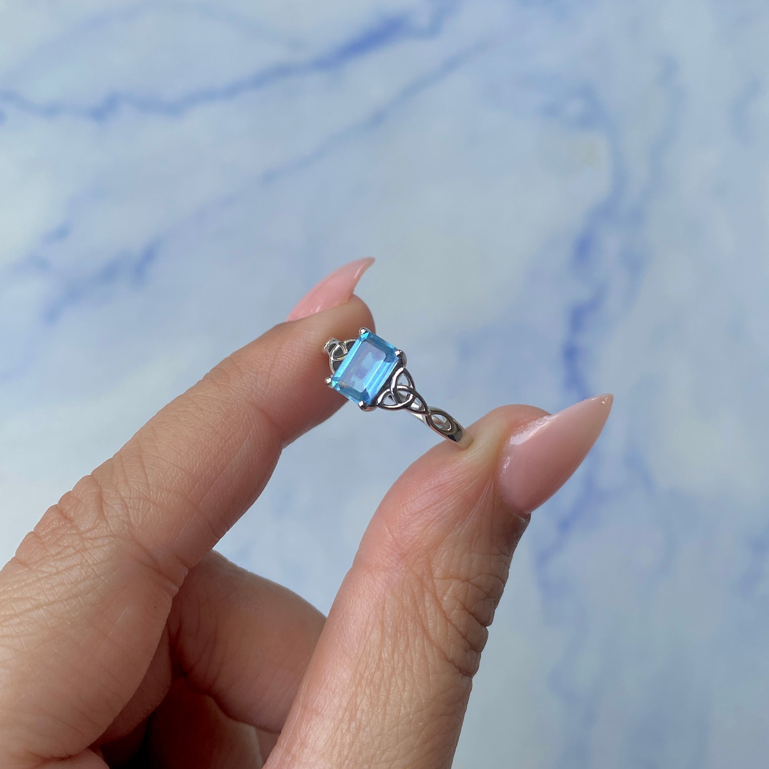 Aquamarine Ring-(AQM-SR-3110.)