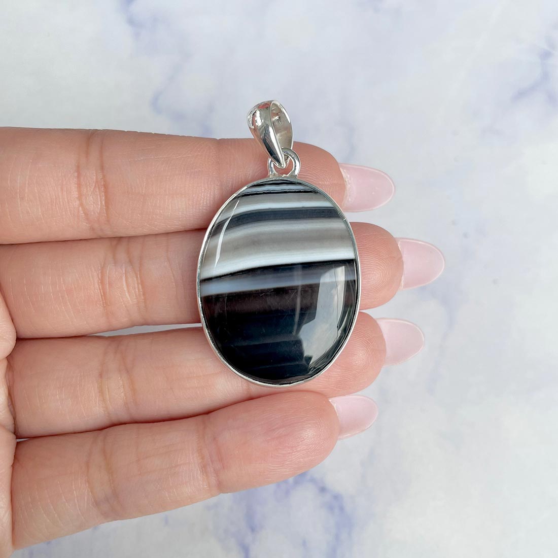 Banded Agate Pendant-(BAG-P-47.)