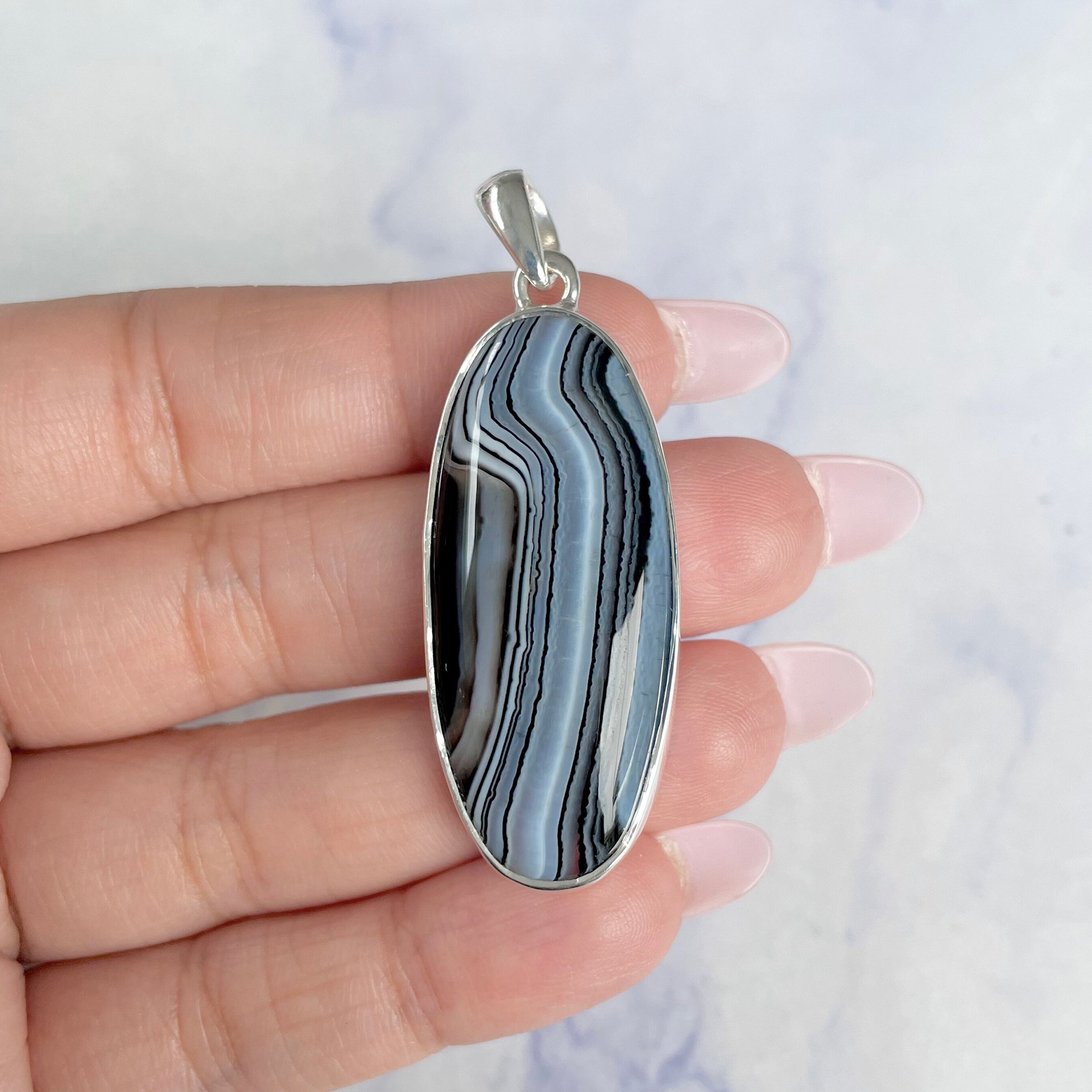 Banded Agate Pendant-(BAG-P-58.)