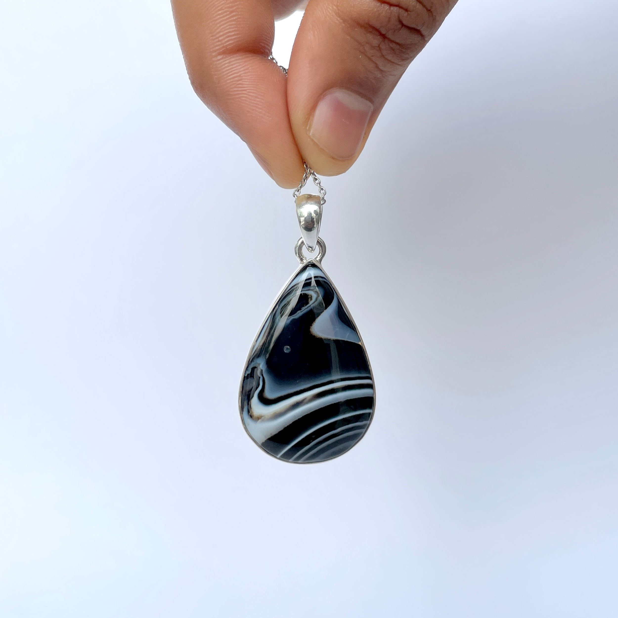 Banded Agate Pendant-(BAG-P-67.)