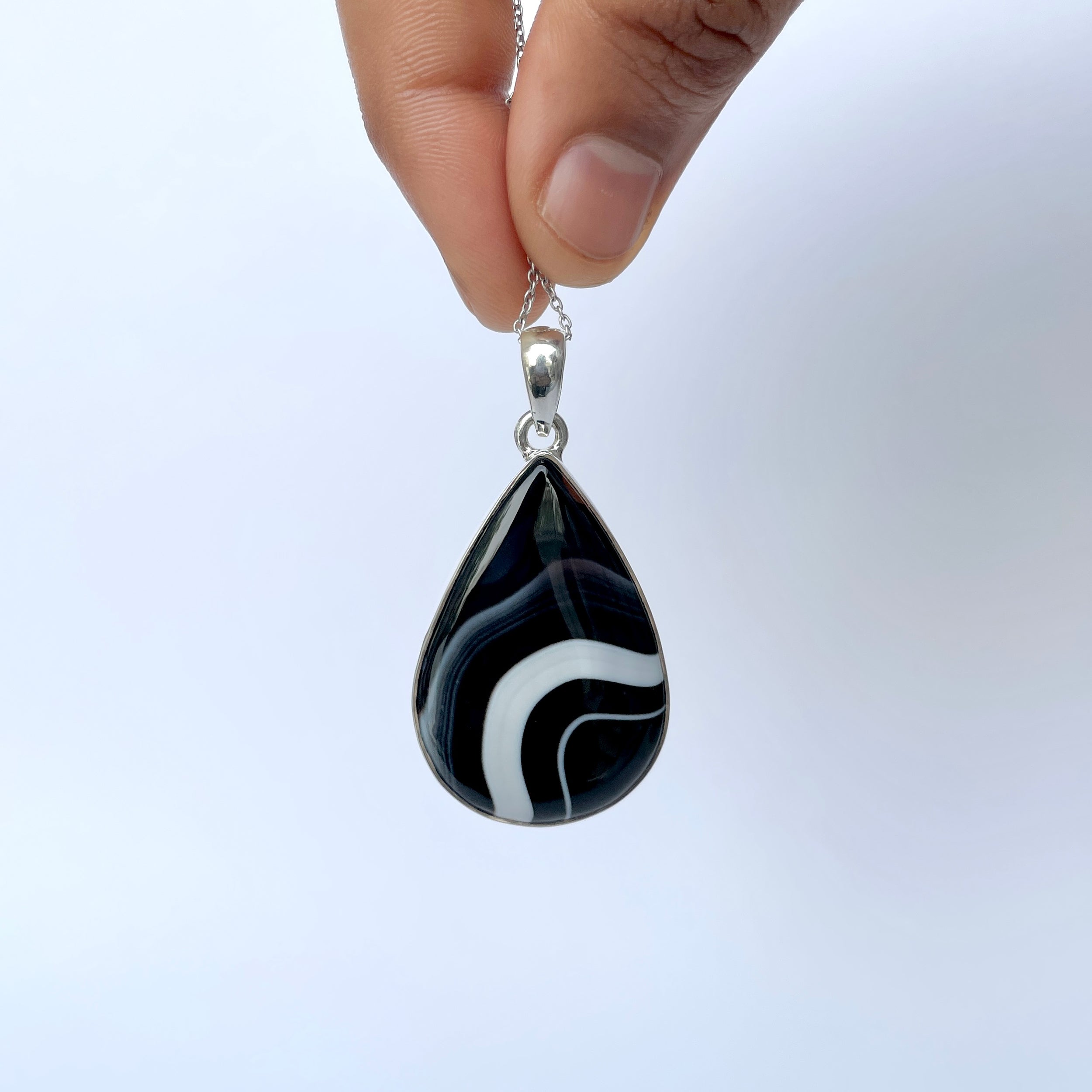 Banded Agate Pendant-(BAG-P-71.)
