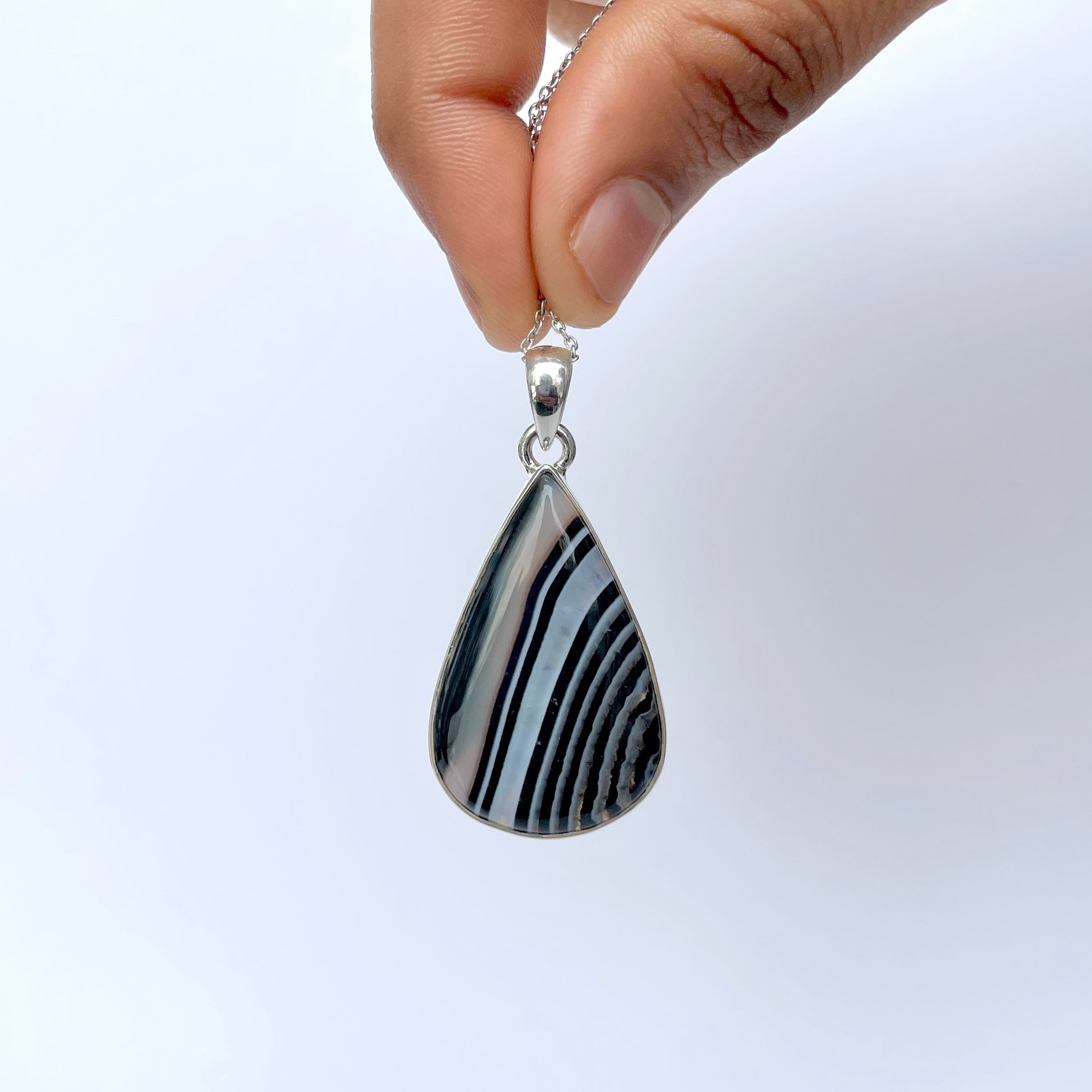 Banded Agate Pendant-(BAG-P-76.)