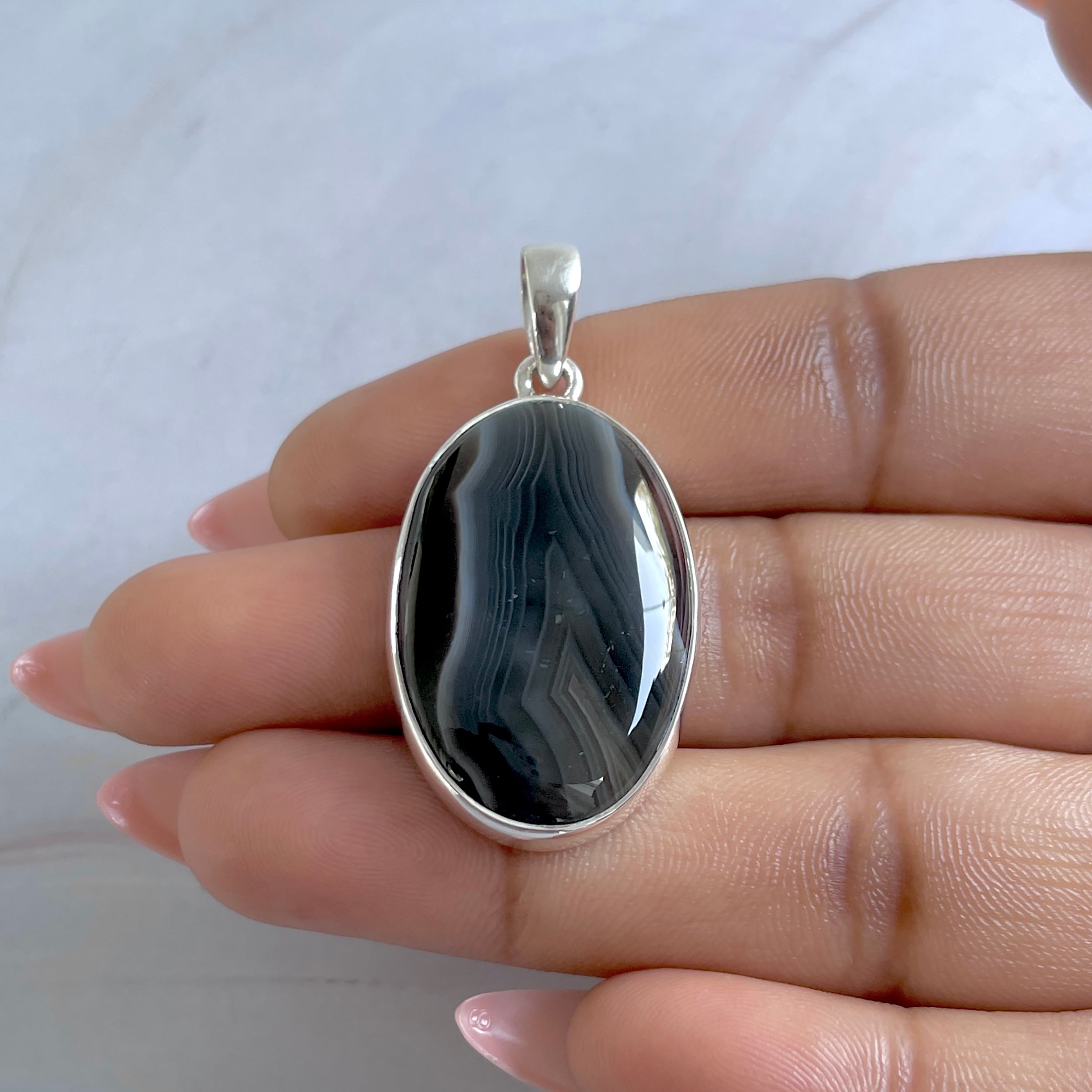 Banded Agate Pendant-(BAG-P-87.)