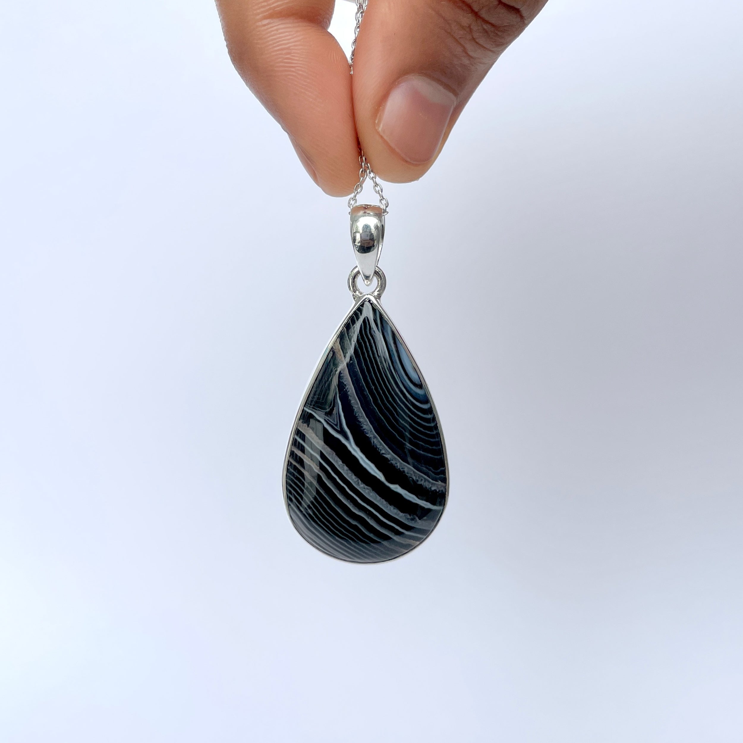 Banded Agate Pendant-(BAG-P-97.)