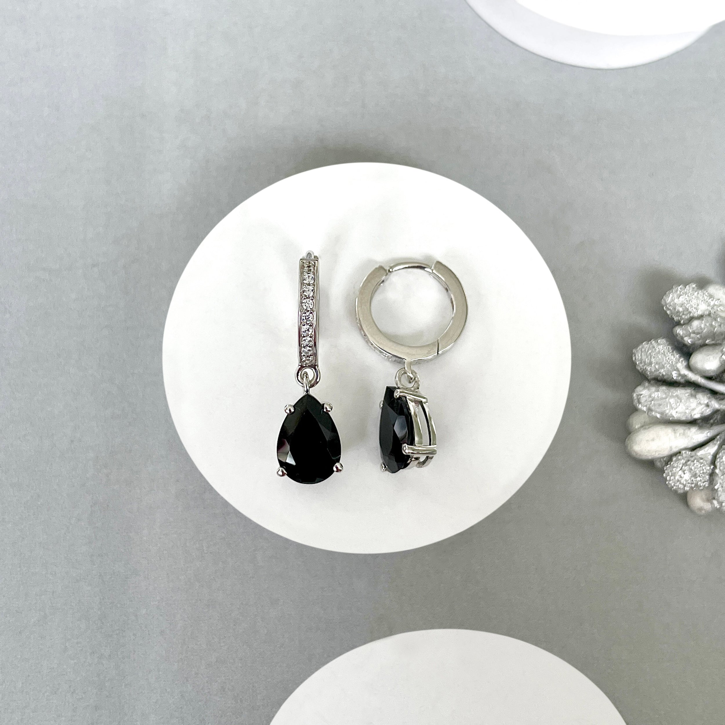 Black Tourmaline Leverback Earring-(BLS-SE-1223.)