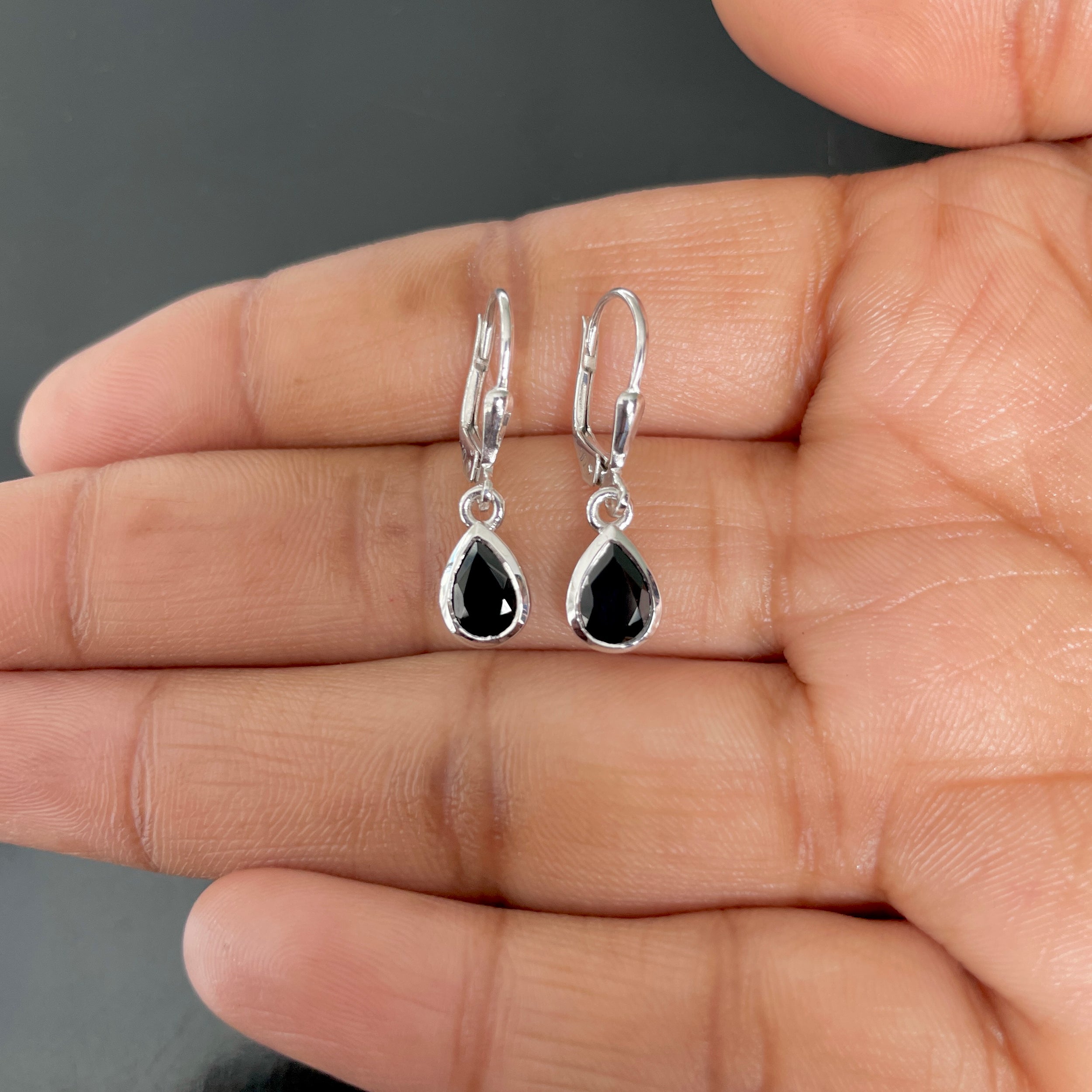 Black Tourmaline Leverback Earrings-(BLS-SE-1317.)