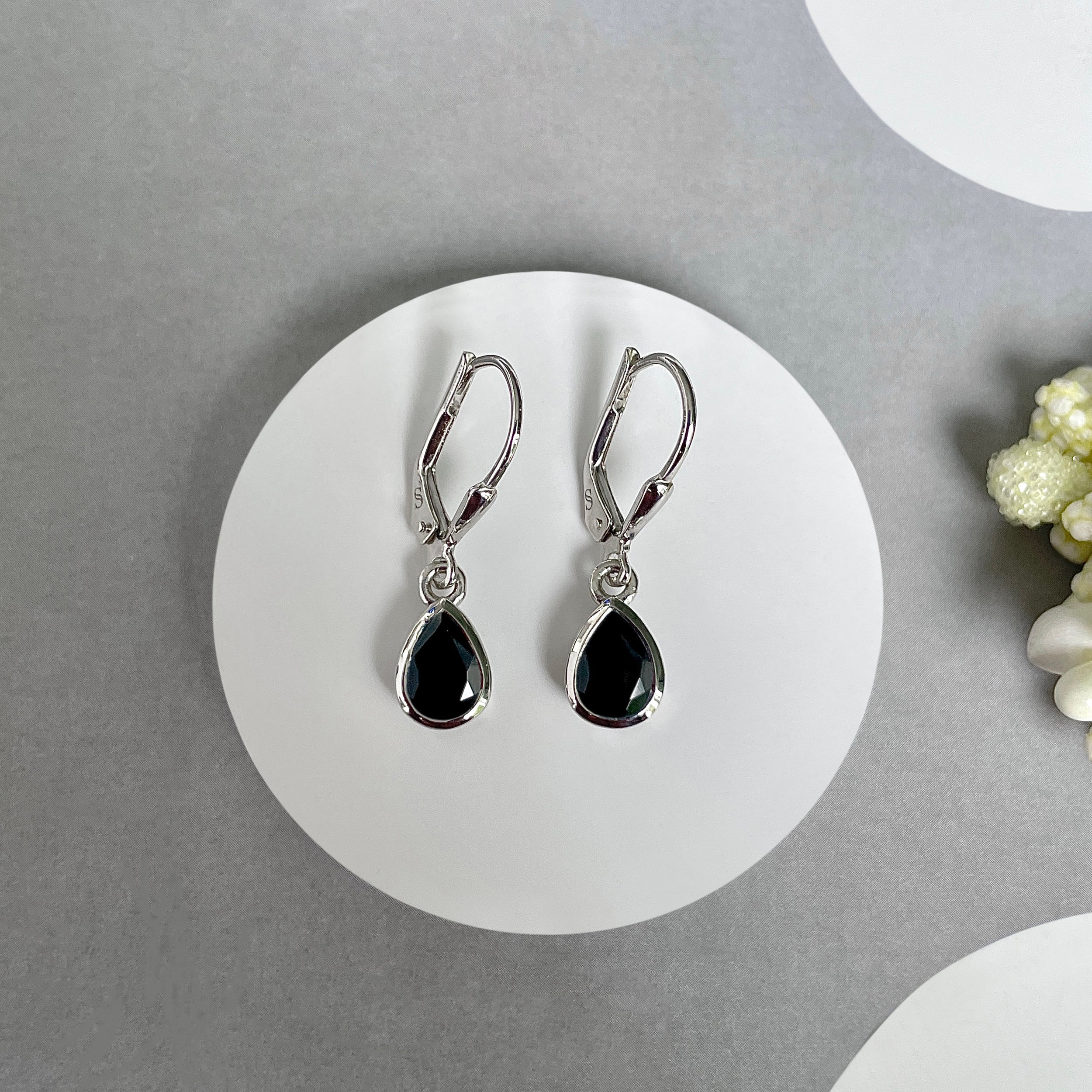 Black Tourmaline Leverback Earrings-(BLS-SE-1317.)