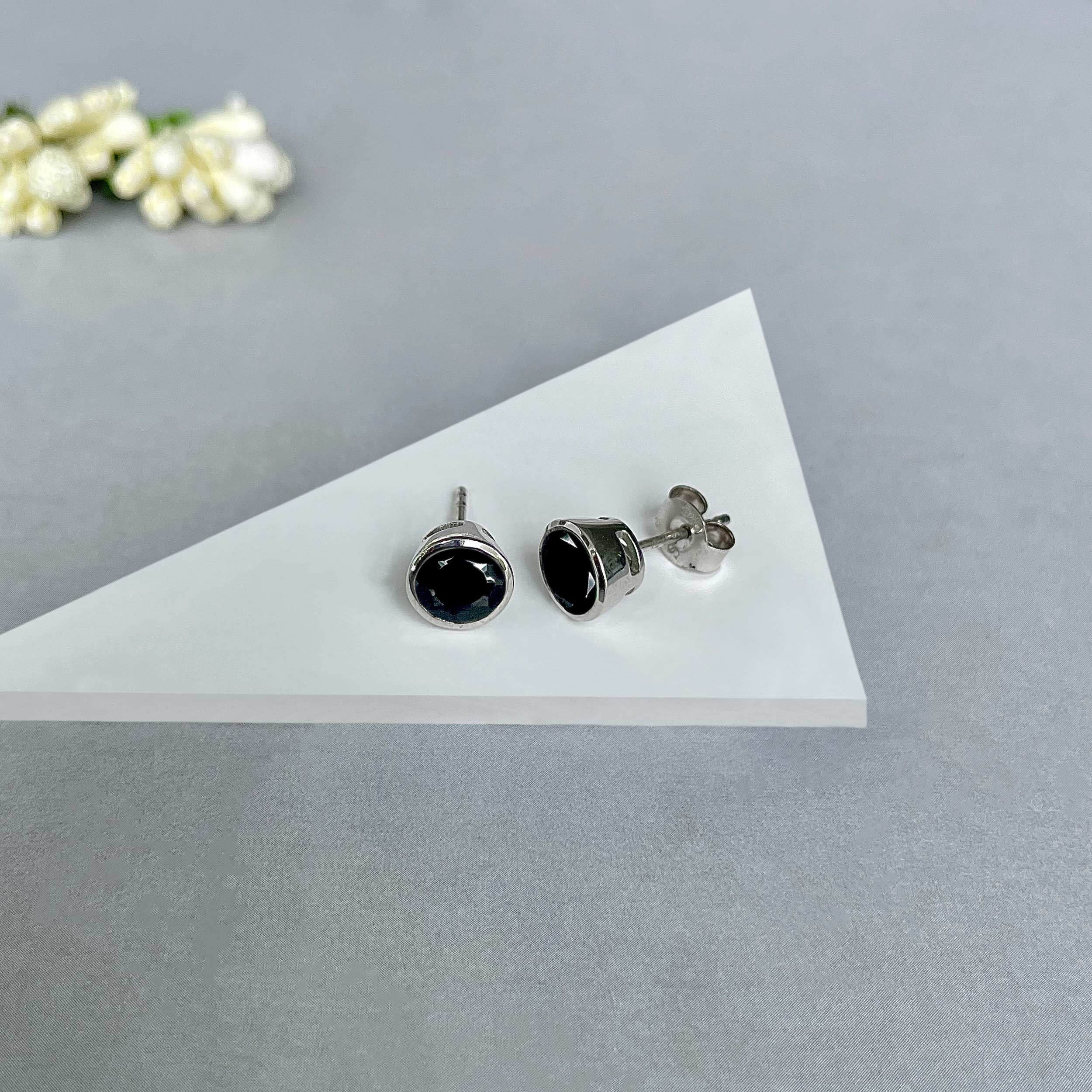 Black Tourmaline Stud Earrings-(BLS-SE-1426.)