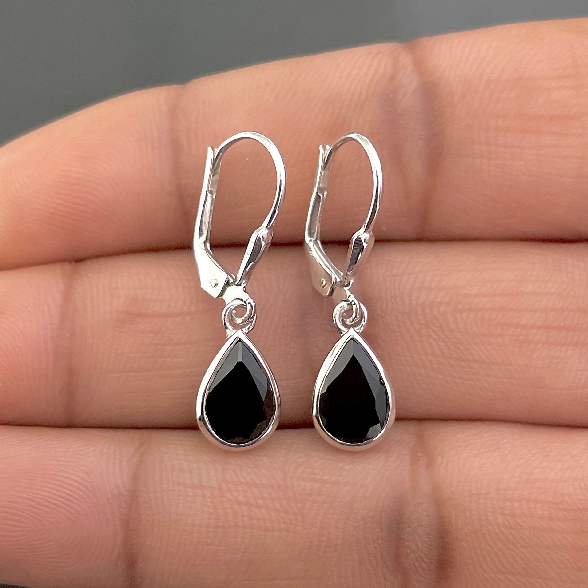 Black Tourmaline Leverback Earring-(BLS-SE-679.)