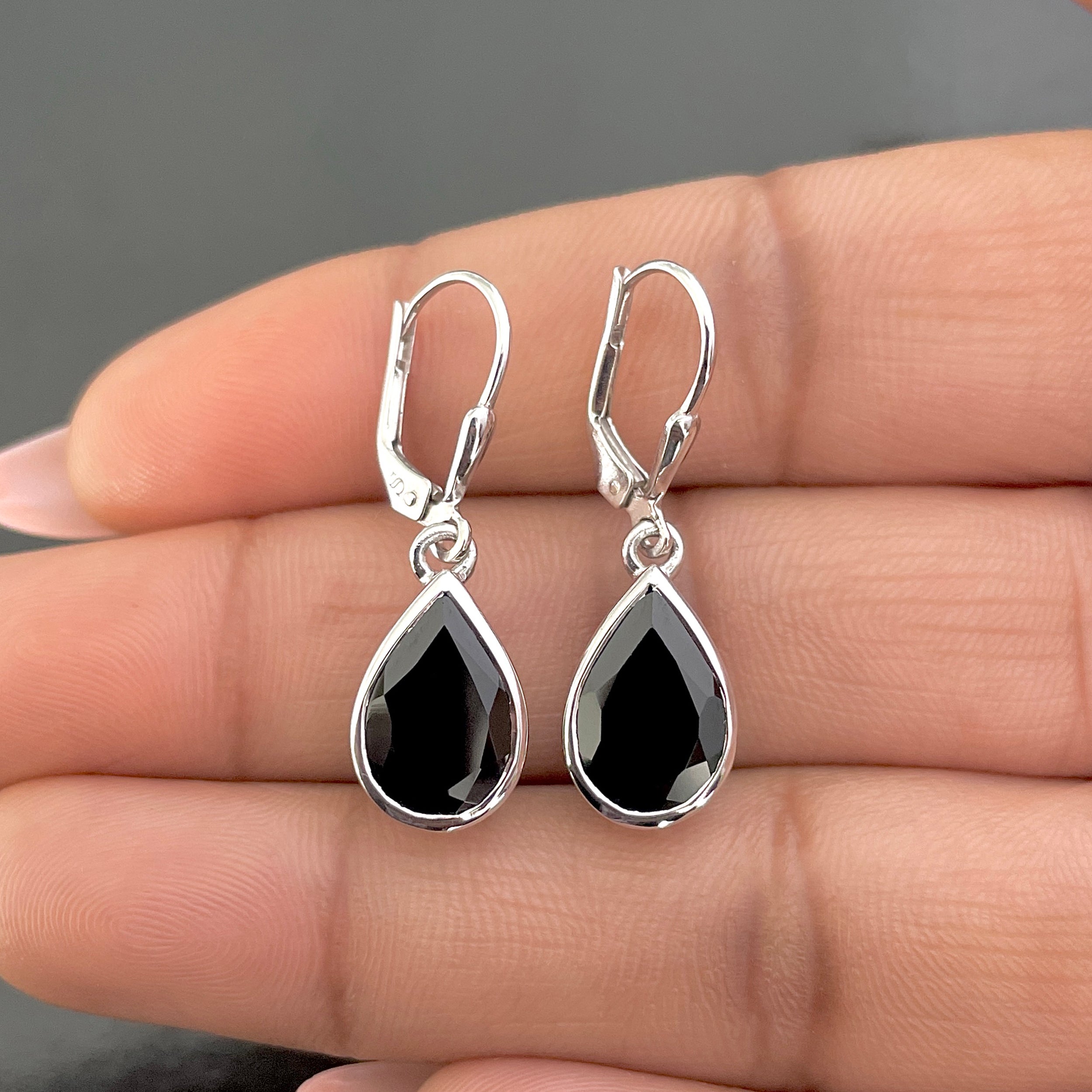 Black Tourmaline Leverback Earring-(BLS-SE-707.)