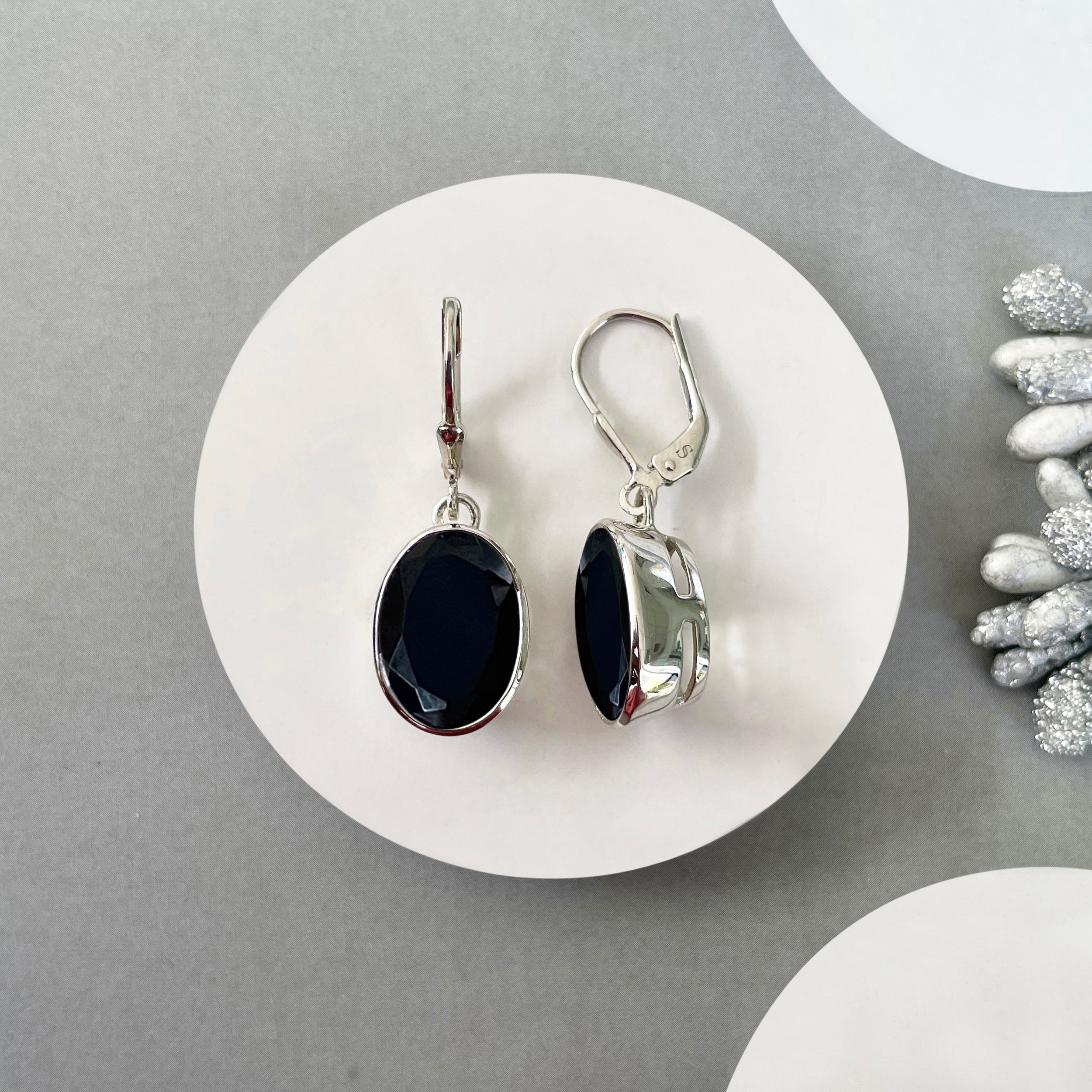 Black Tourmaline Leverback Earring-(BLS-SE-709.)