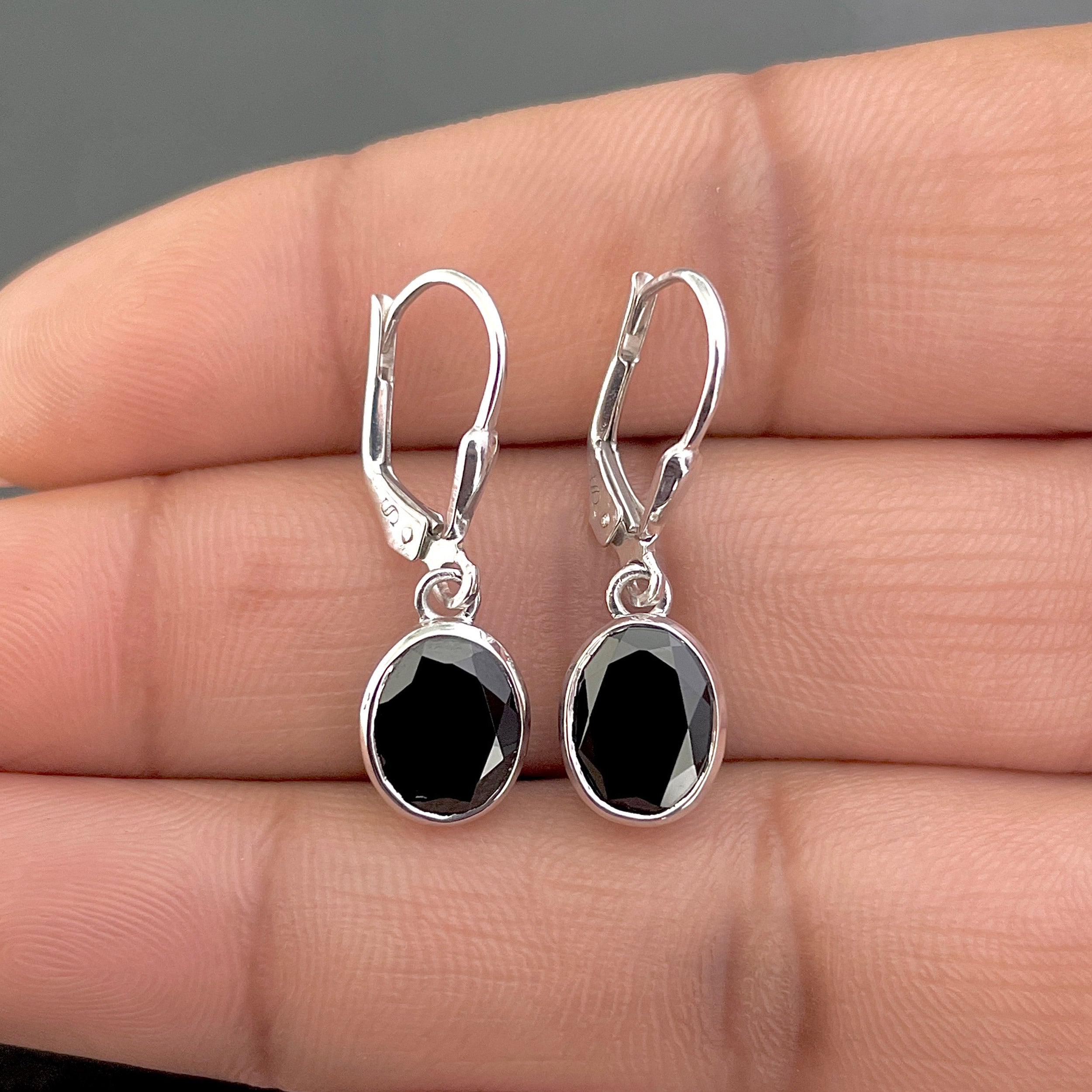 Black Tourmaline Leverback Earring-(BLS-SE-998.)