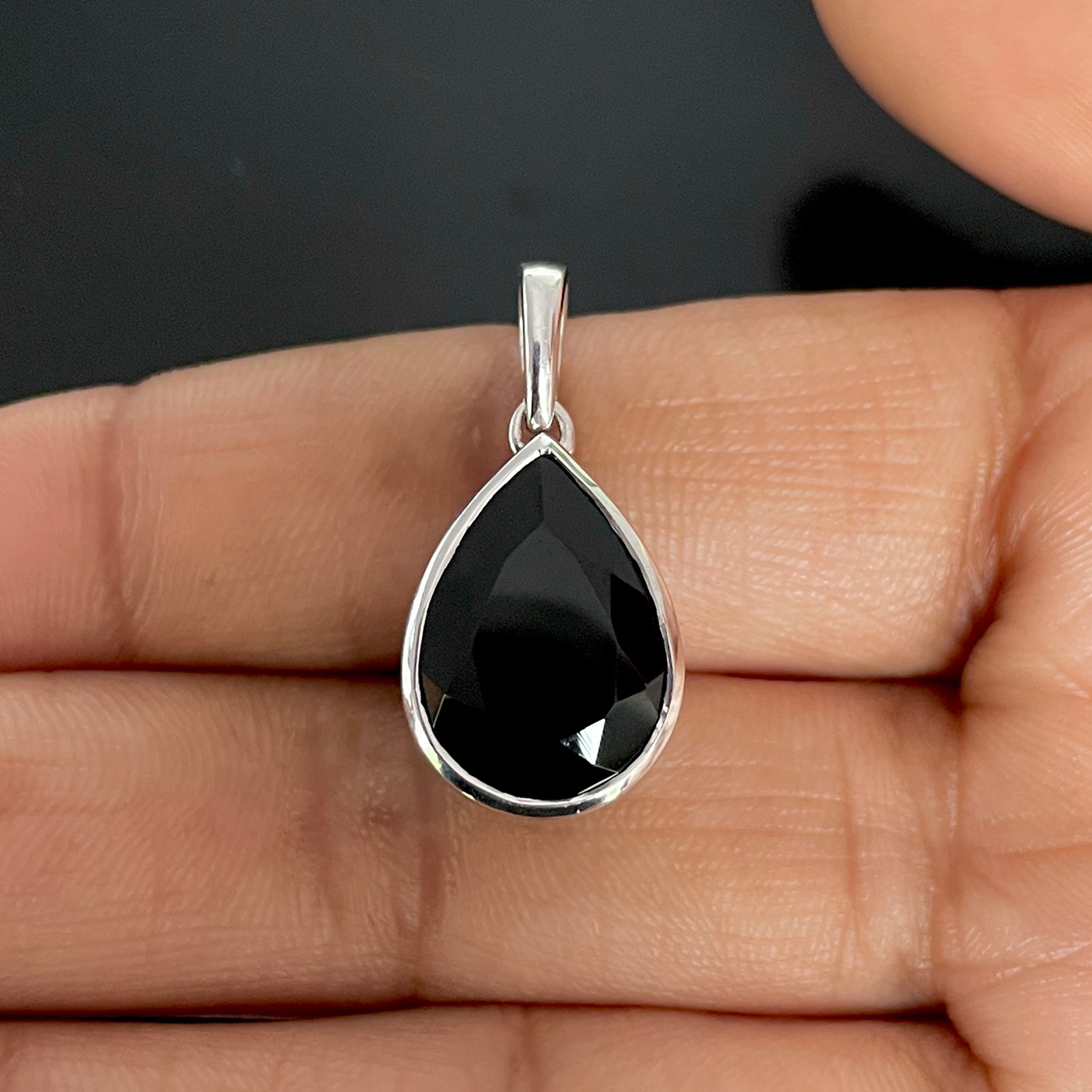 Black Tourmaline Pendant-(BLS-SP-454.)