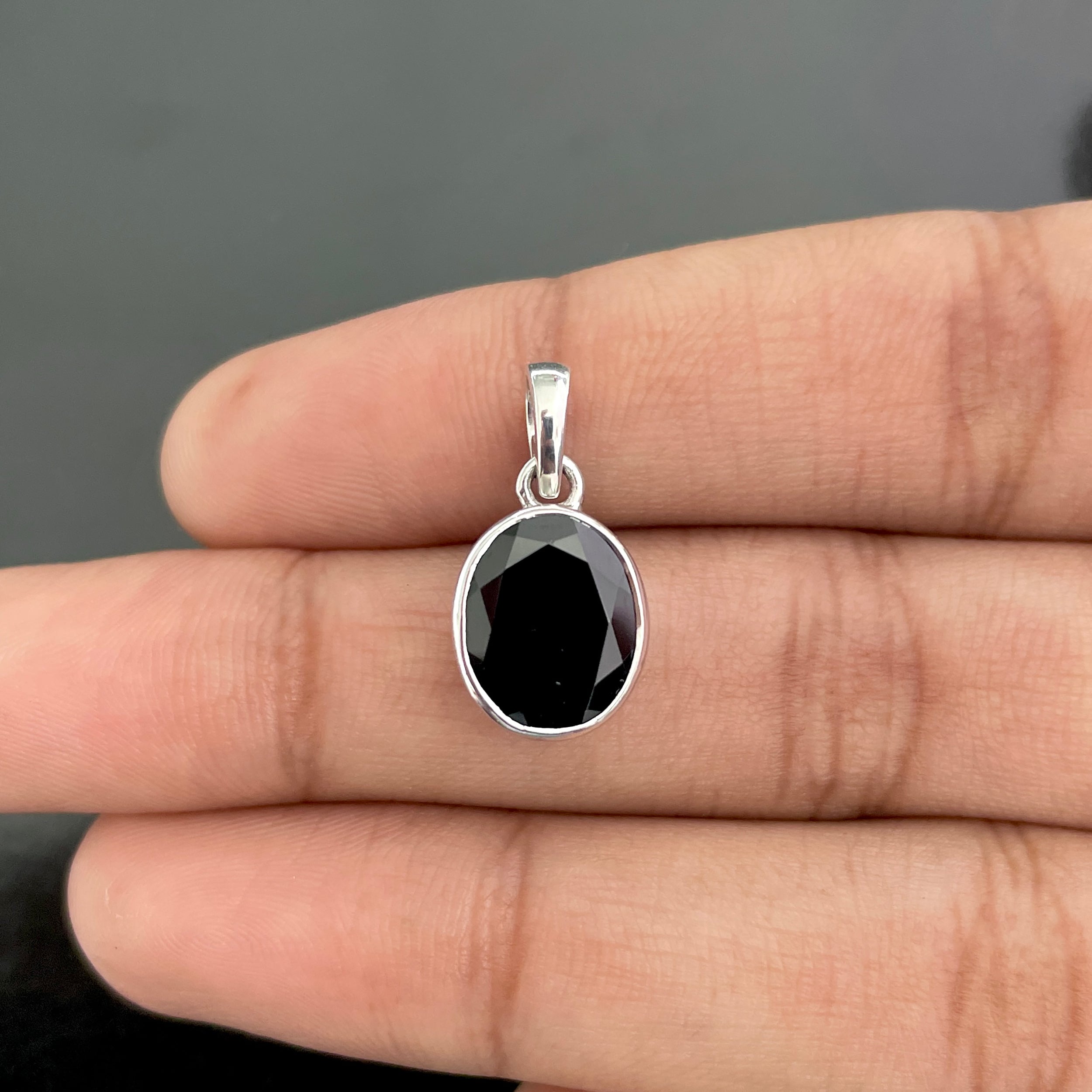 Black Tourmaline Pendant-(BLS-SP-466.)