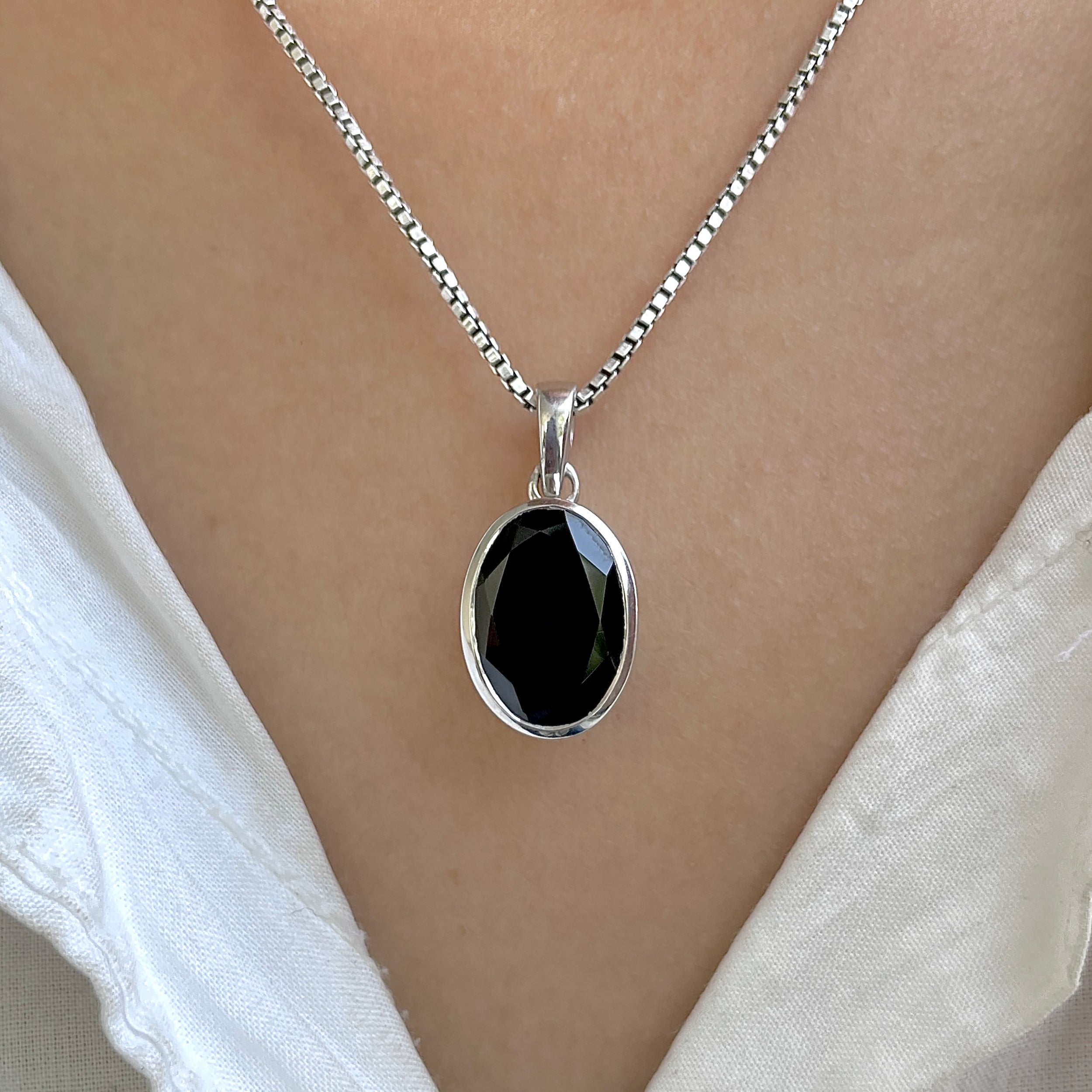 Black Tourmaline Pendant-(BLS-SP-471.)