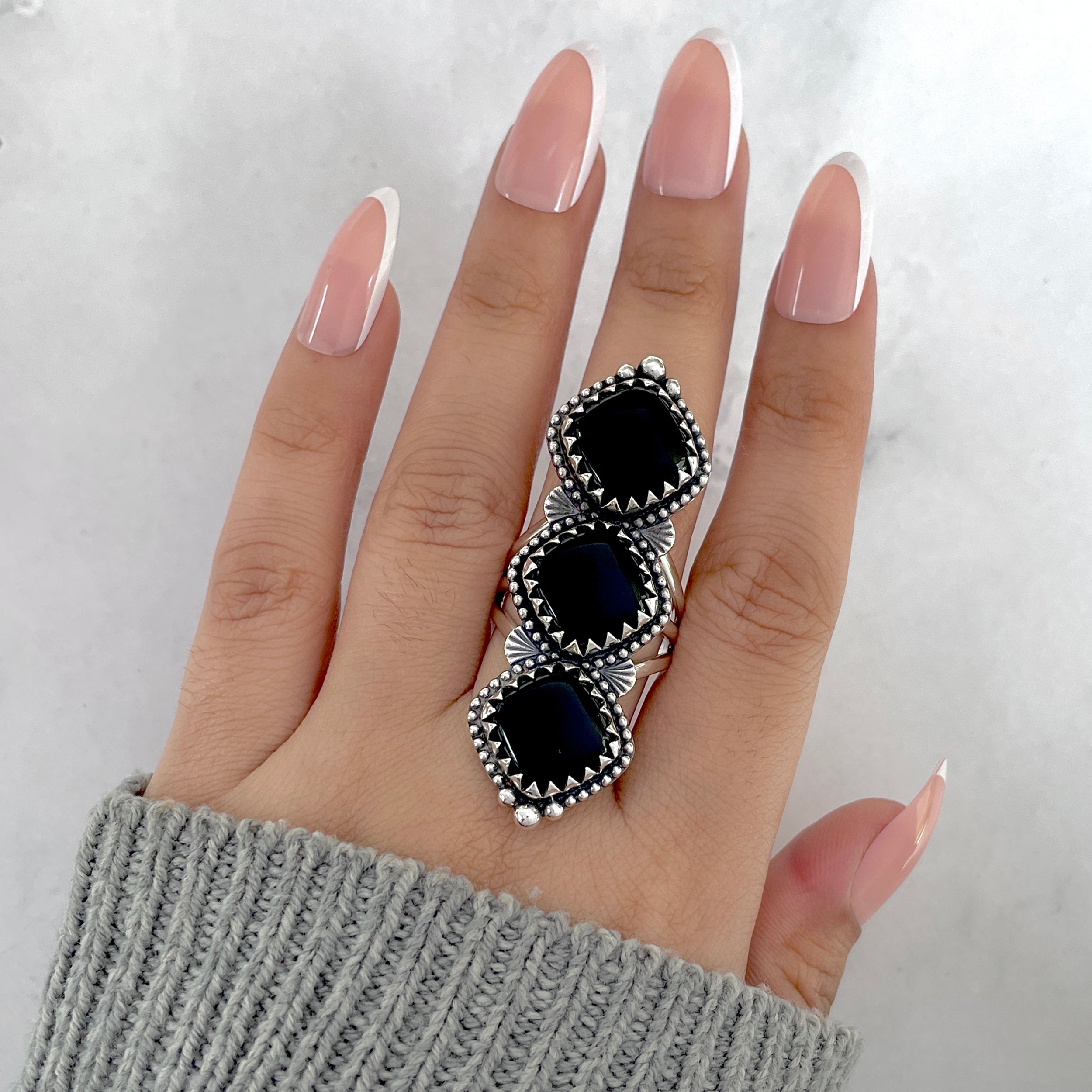 Black Onyx Flower Ring Size 10-(BOX-FLR-8.)