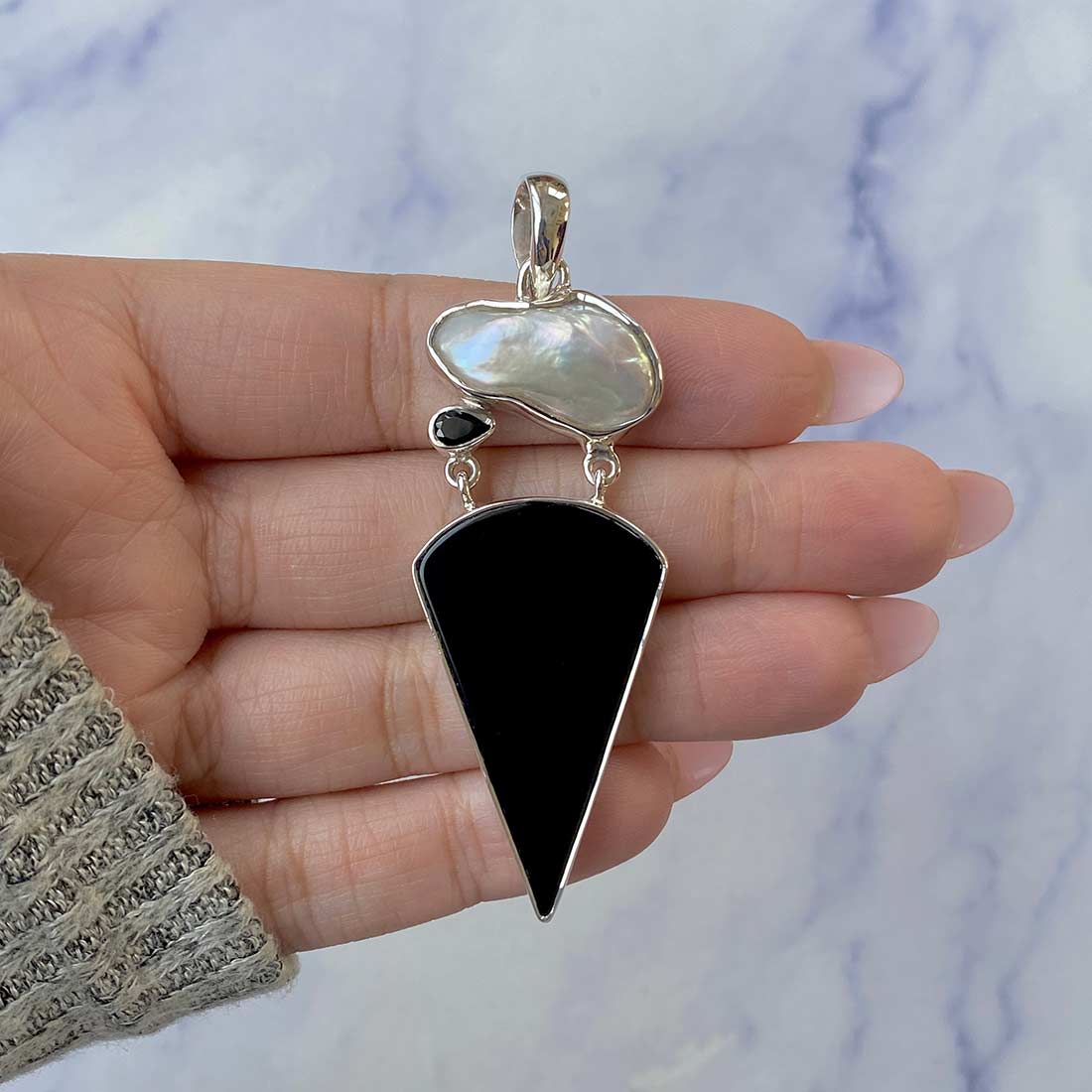 Black Onyx Pendant-(BOX-P-33.)