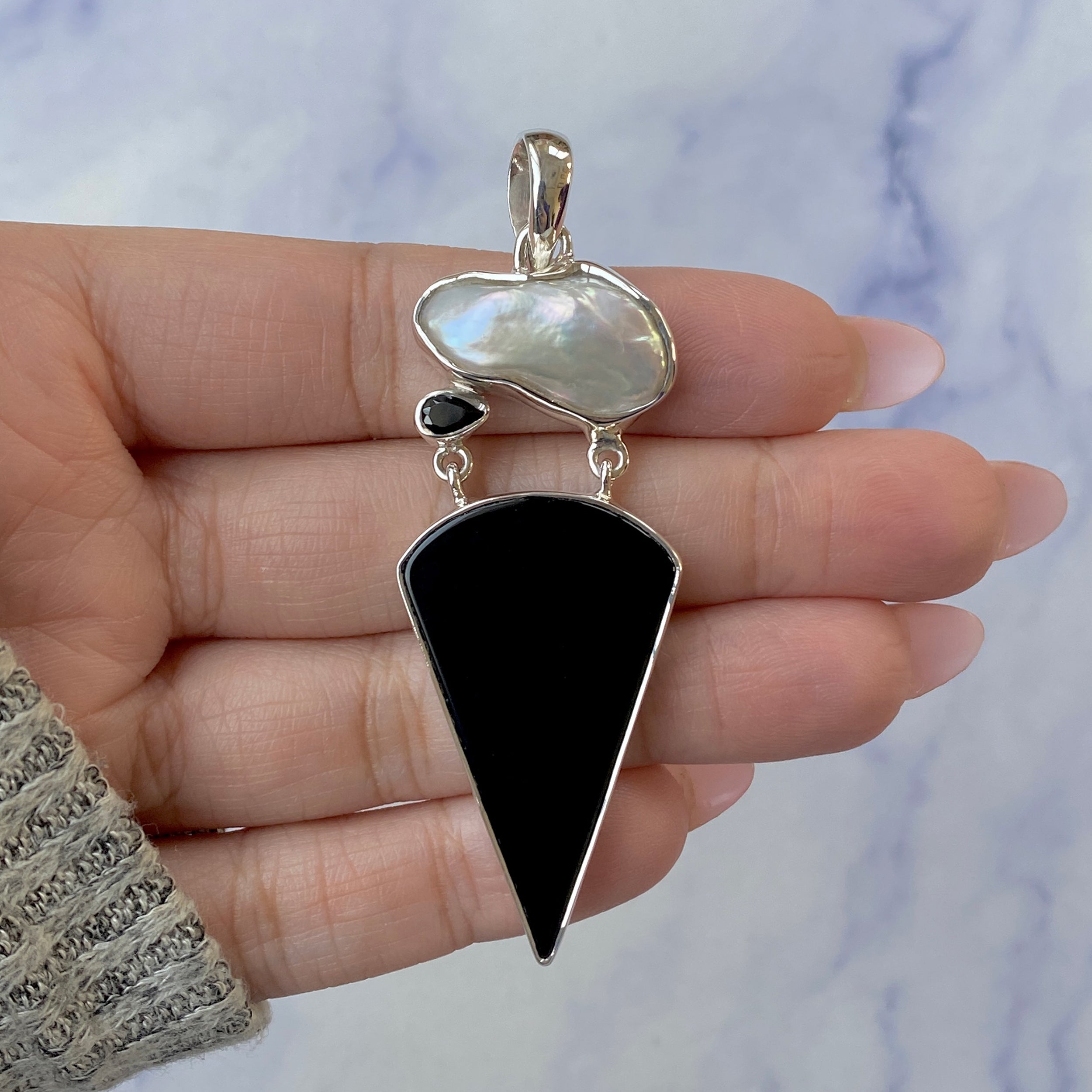Black Onyx Pendant-(BOX-P-33.)