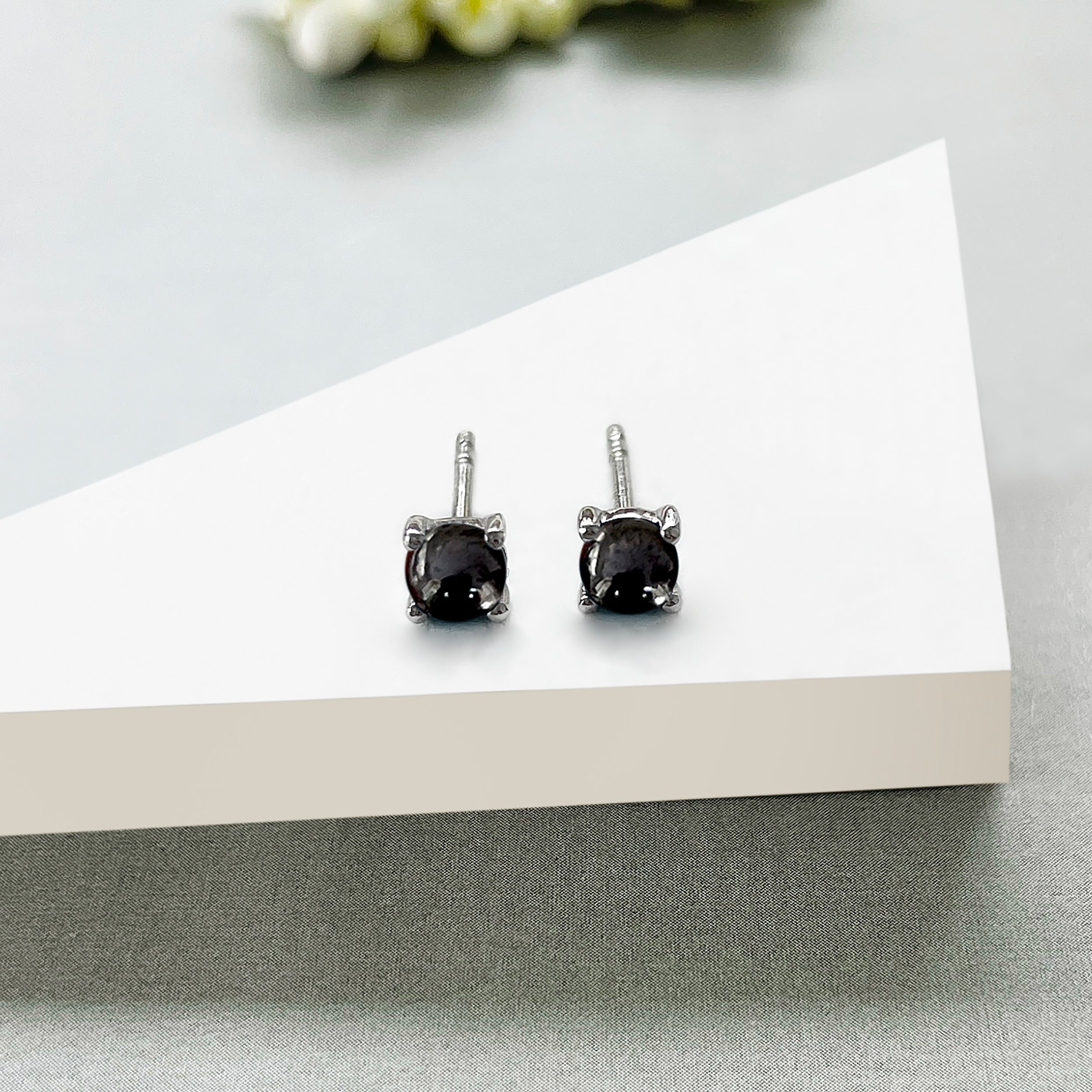 Black Onyx Stud Earring-(BOX-SE-1068.)