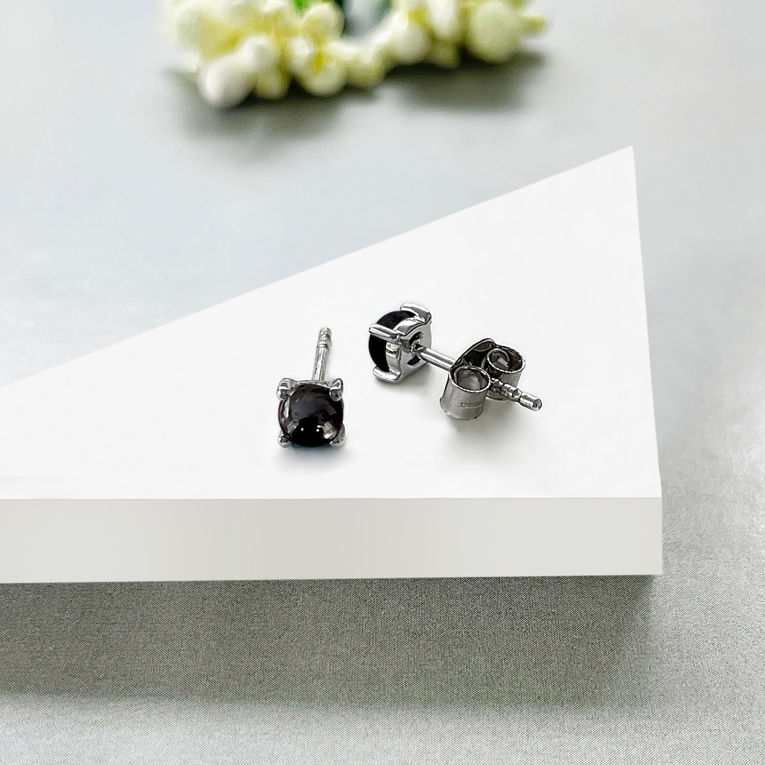 Black Onyx Stud Earring-(BOX-SE-1068.)