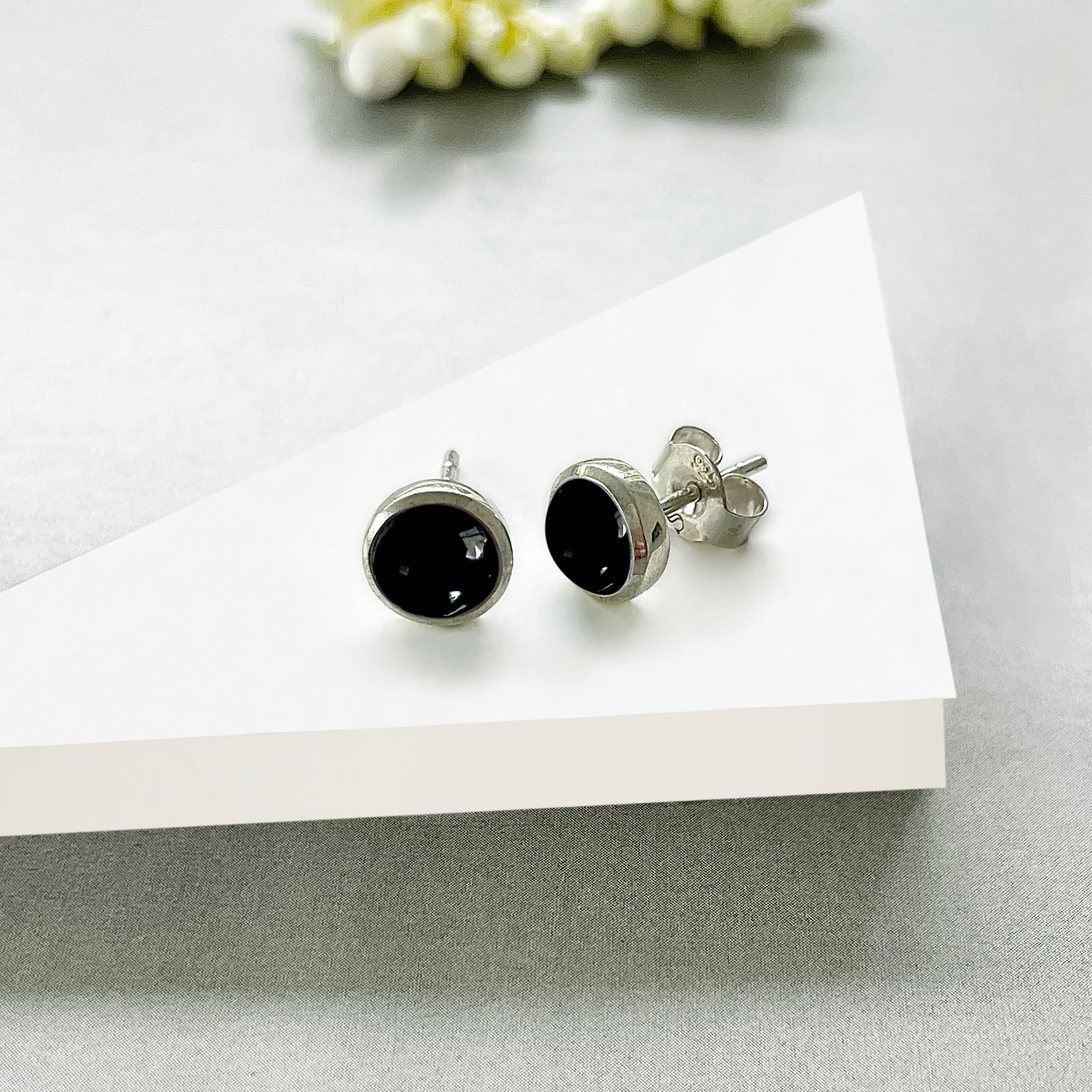 Black Onyx Stud Earring-(BOX-SE-1073.)