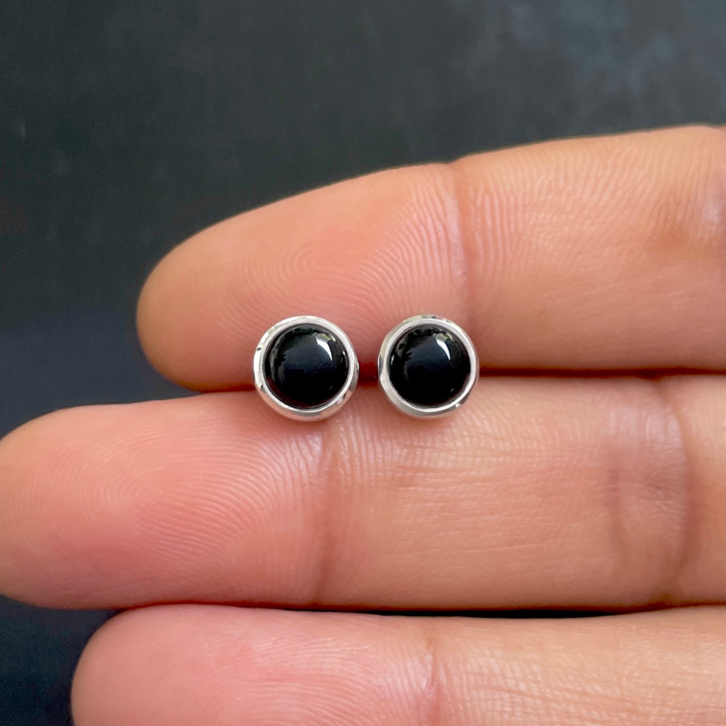 Black Onyx Stud Earring-(BOX-SE-1073.)