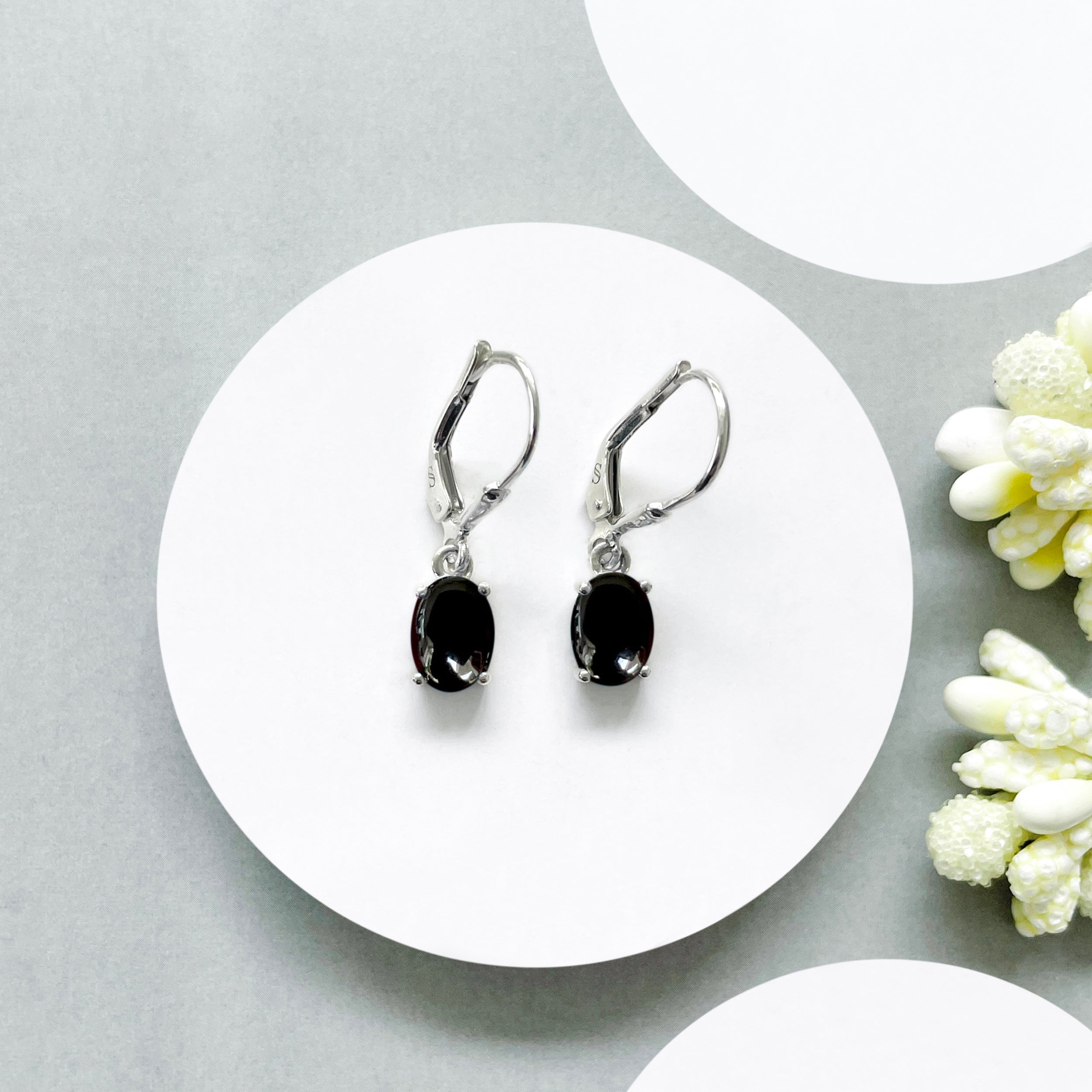 Black Onyx Leverback Earring-(BOX-SE-1128.)