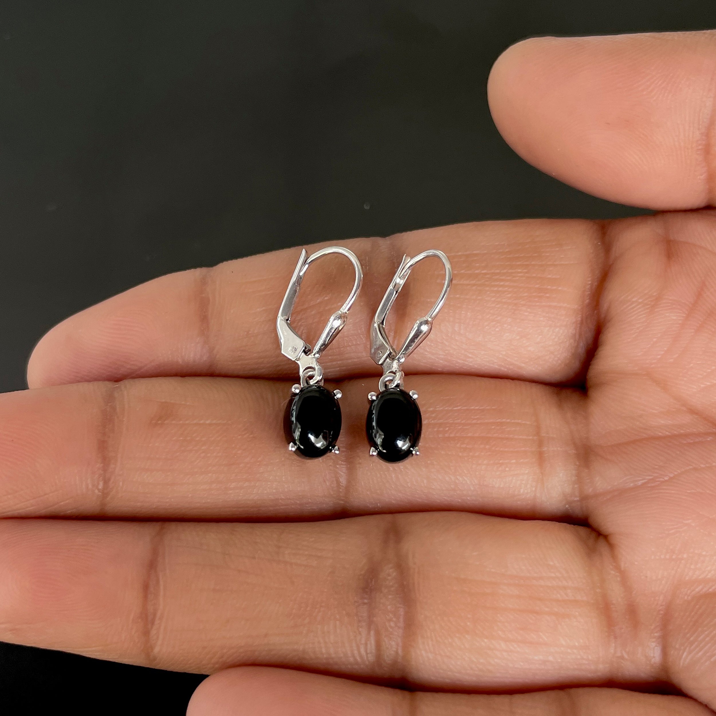 Black Onyx Leverback Earring-(BOX-SE-1128.)