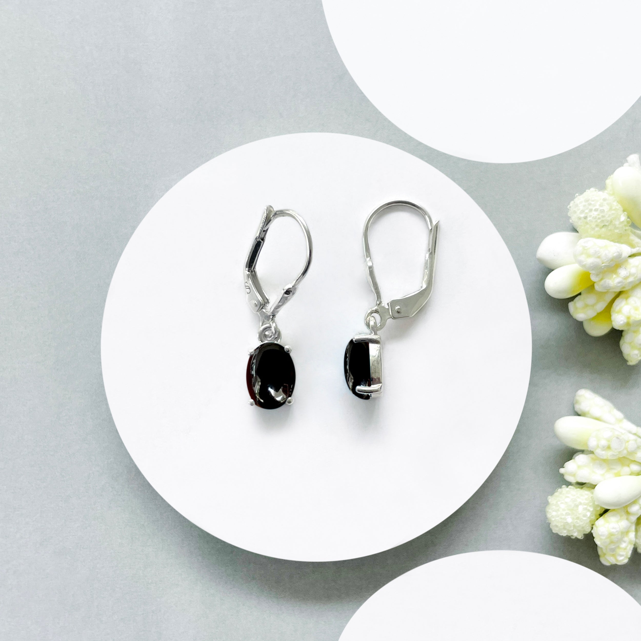 Black Onyx Leverback Earring-(BOX-SE-1128.)