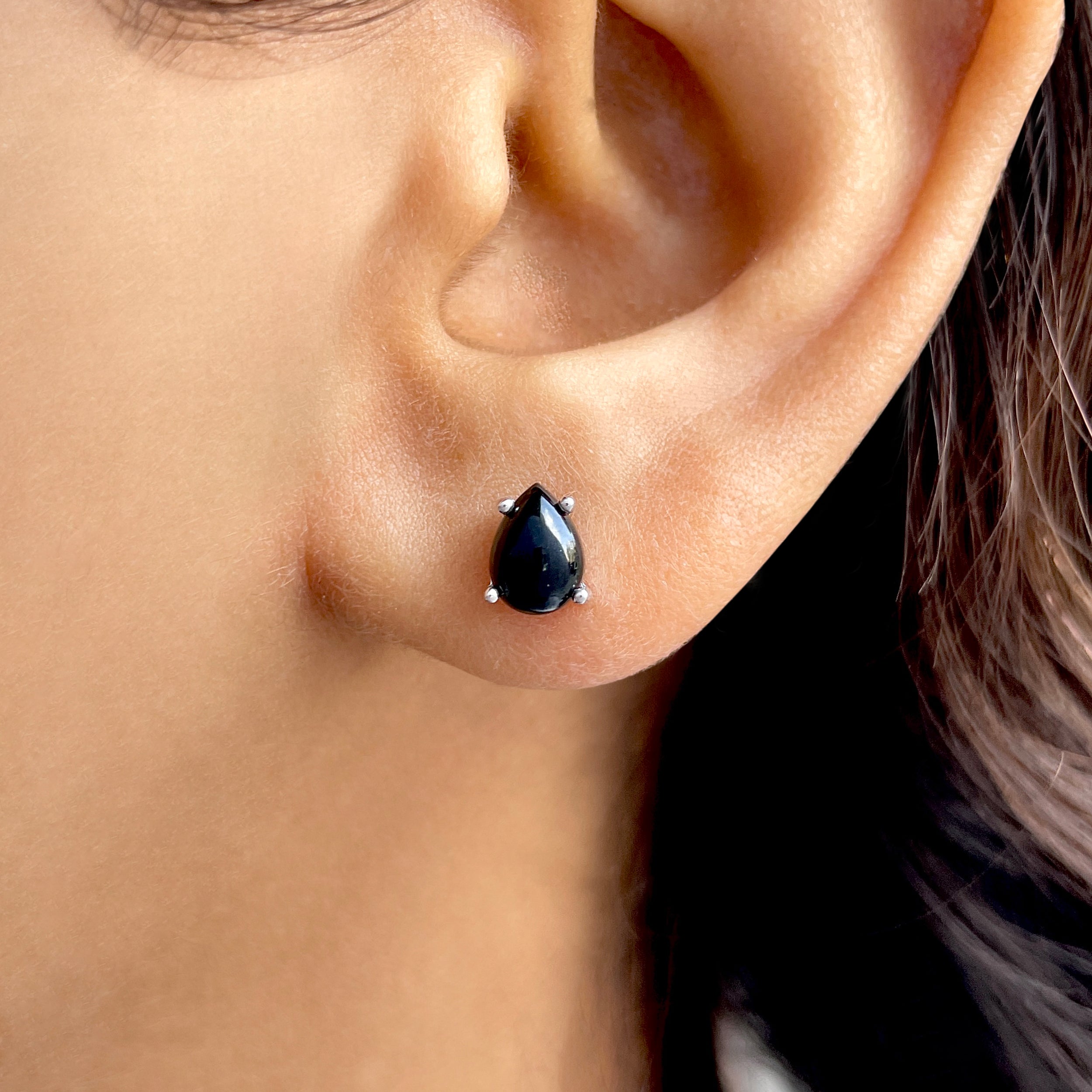 Black Onyx Stud Earring-(BOX-SE-1142.)