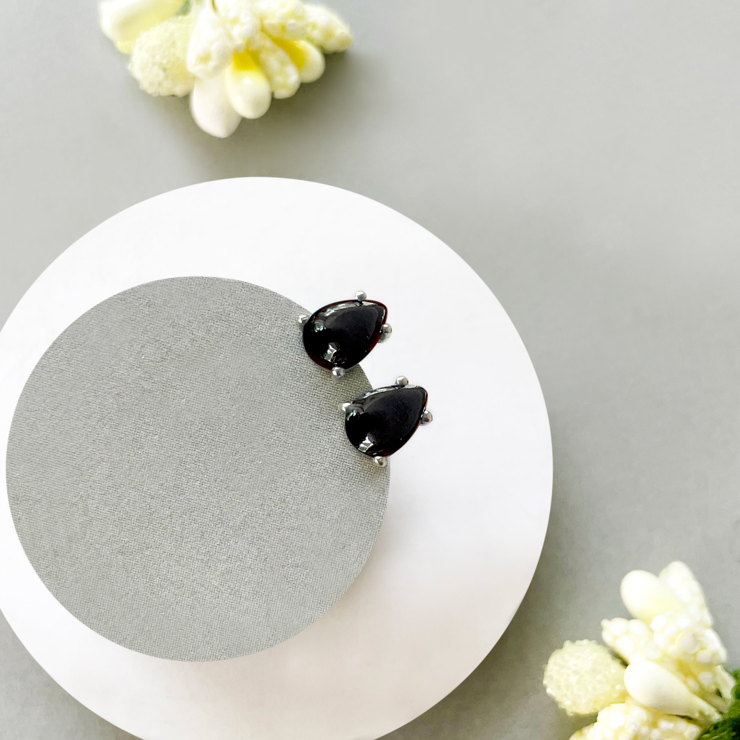 Black Onyx Stud Earrings-(BOX-SE-1142.)
