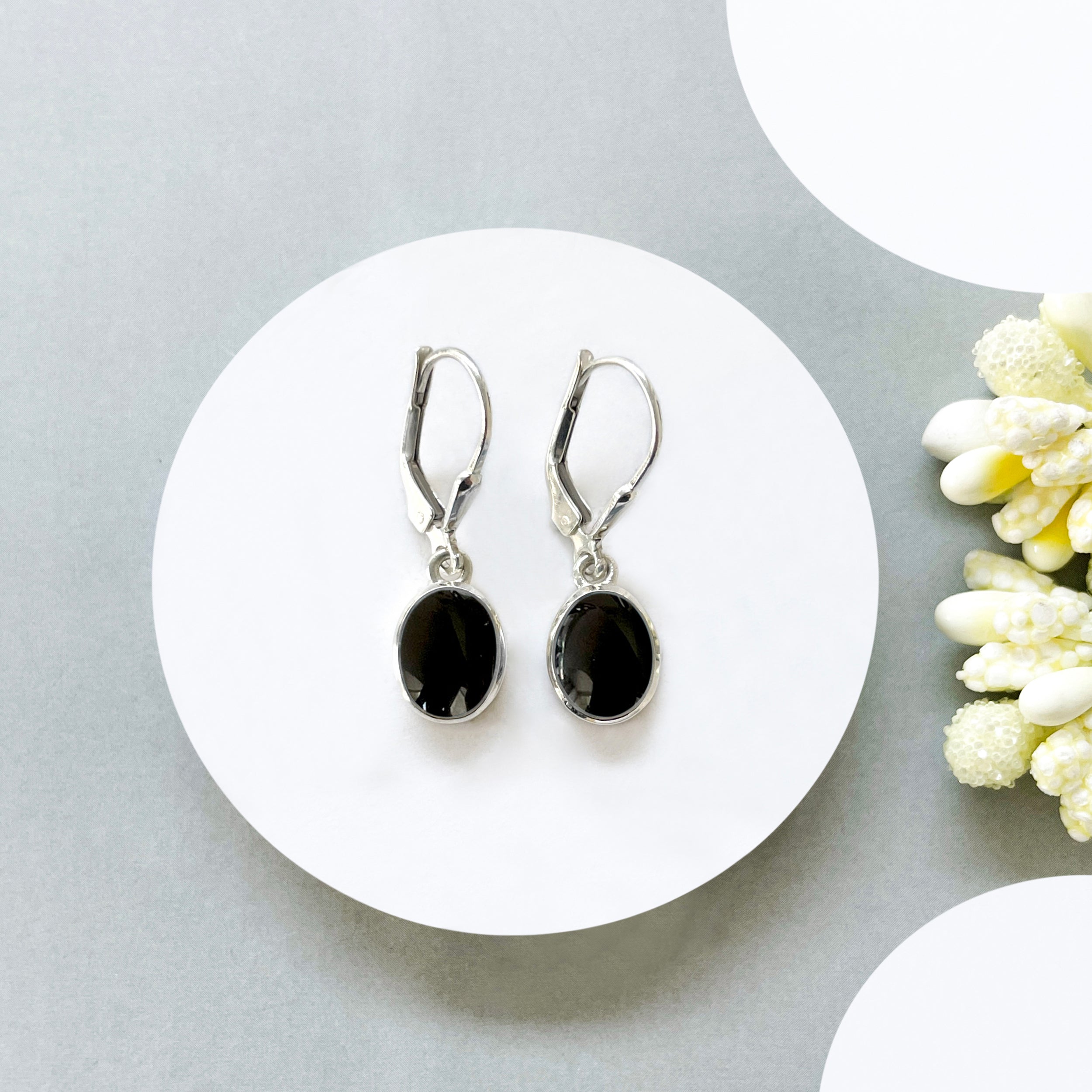 Black Onyx Leverback Earring-(BOX-SE-1232.)