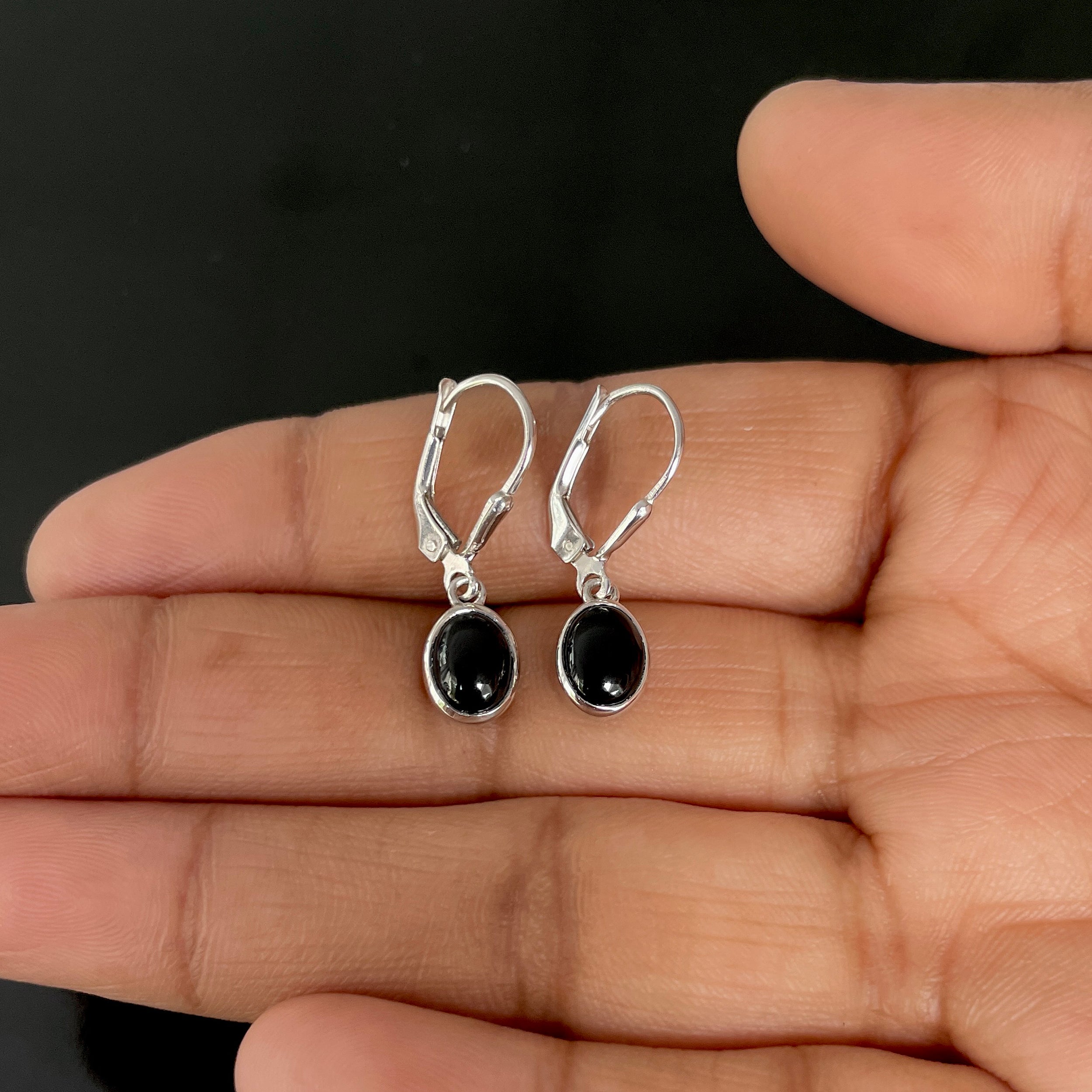 Black Onyx Leverback Earring-(BOX-SE-1242.)