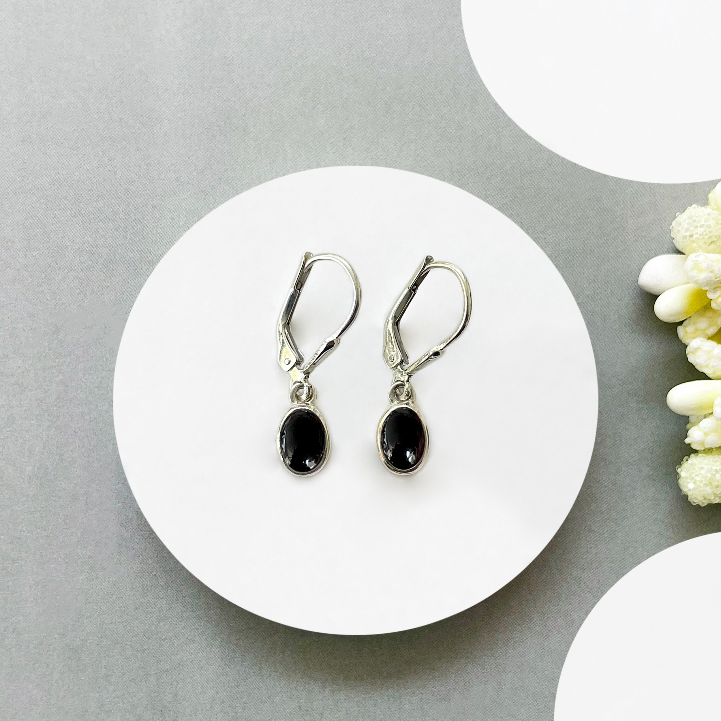 Black Onyx Leverback Earring-(BOX-SE-1285.)