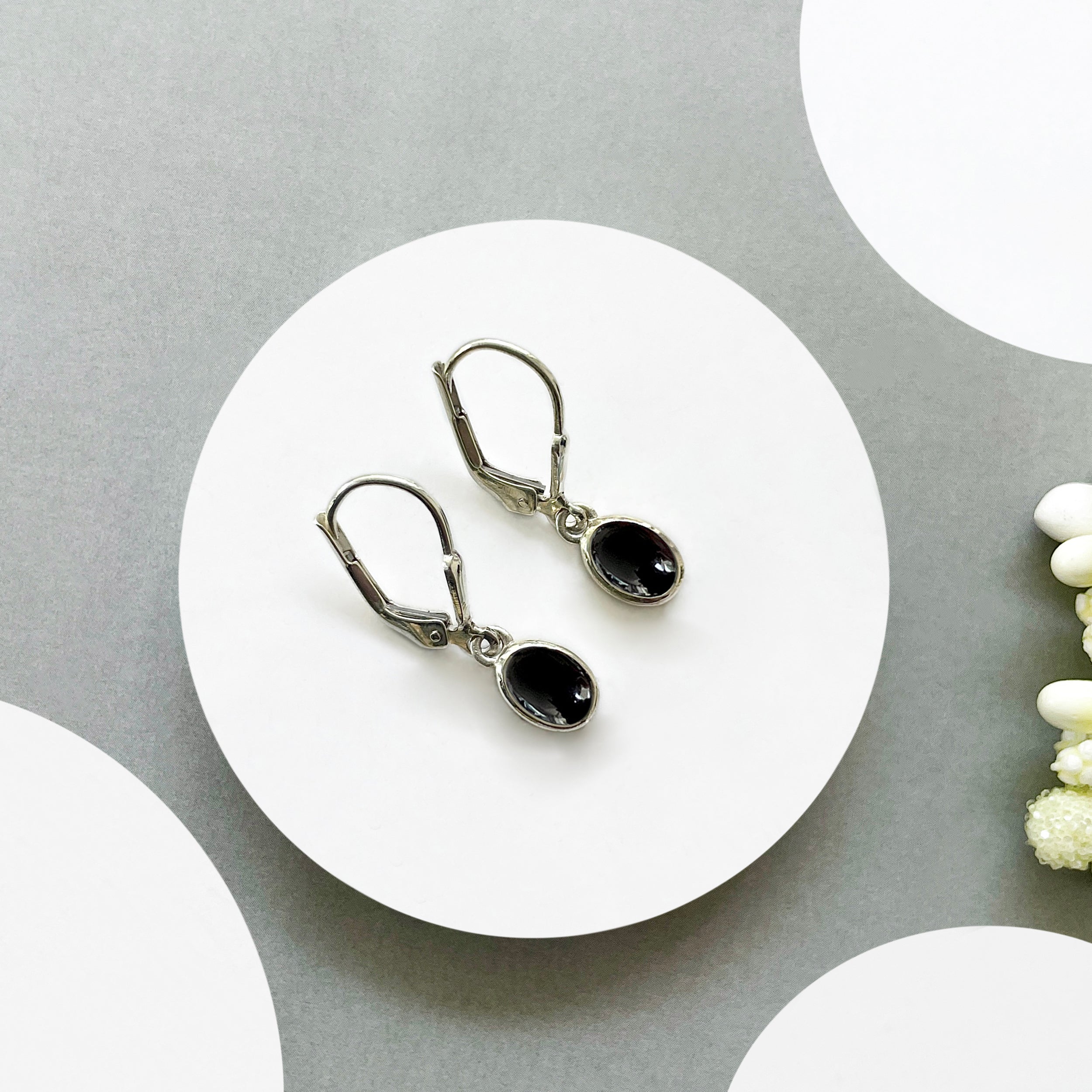 Black Onyx Leverback Earring-(BOX-SE-1285.)