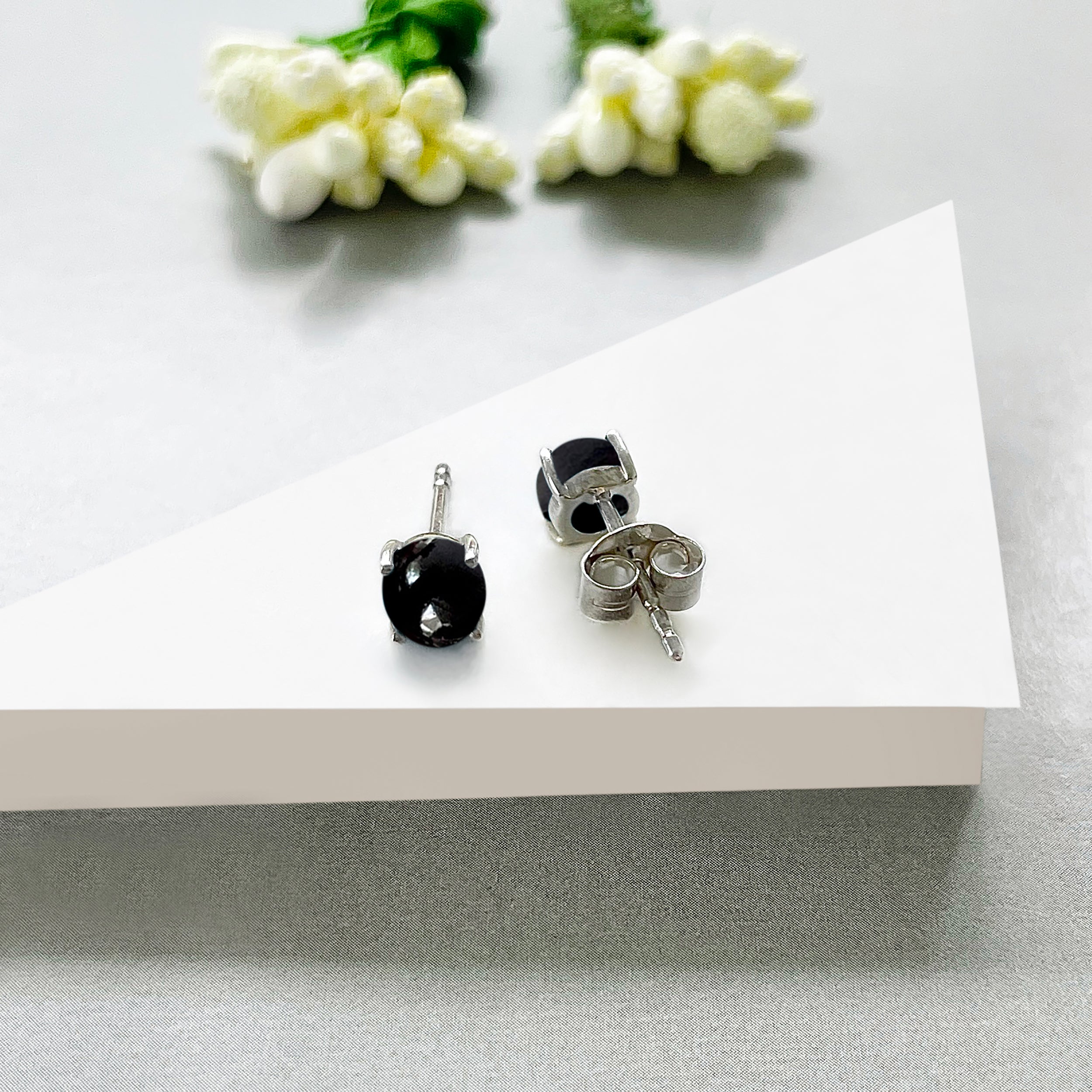 Black Onyx Stud Earring-(BOX-SE-699.)