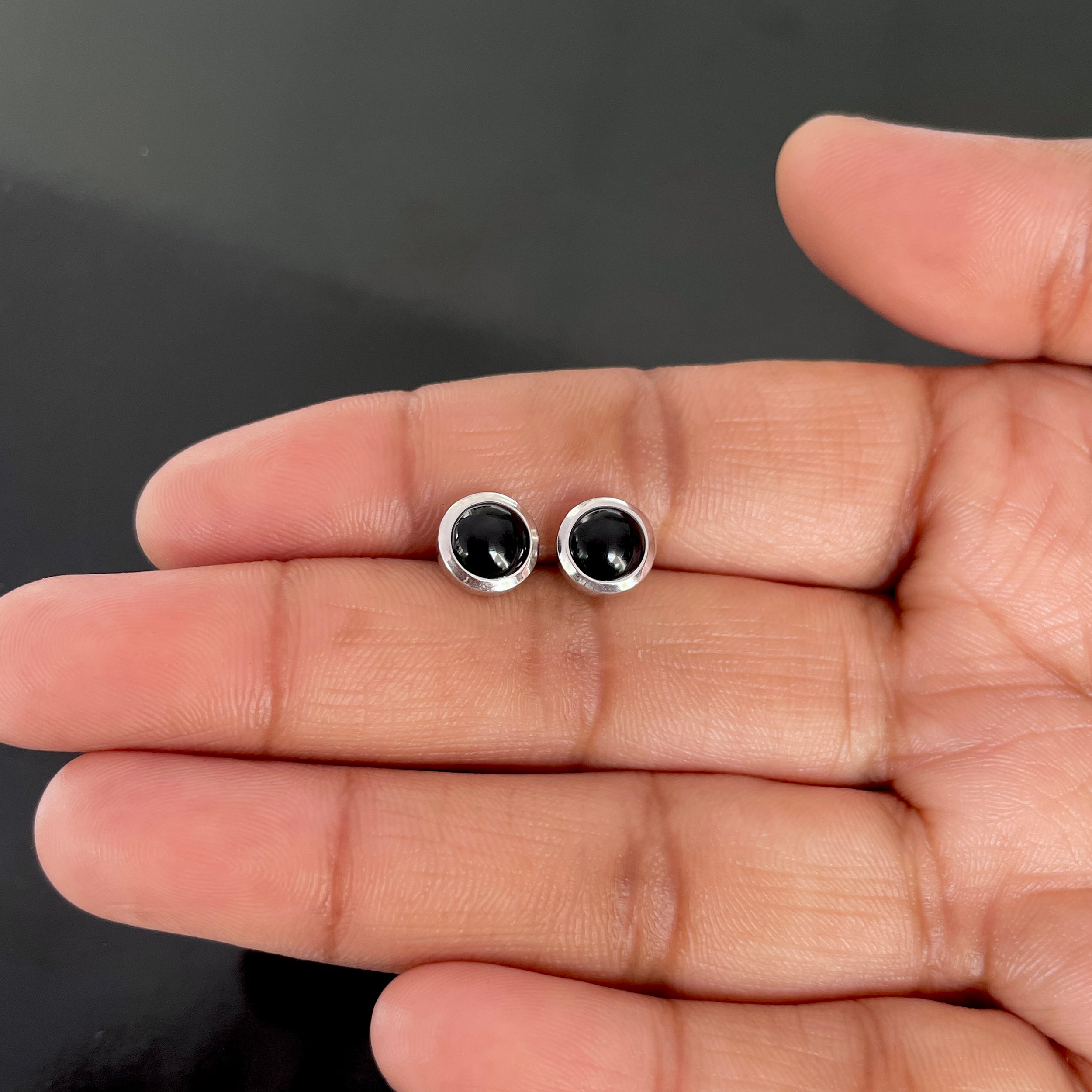 Black Onyx Stud Earring-(BOX-SE-724.)