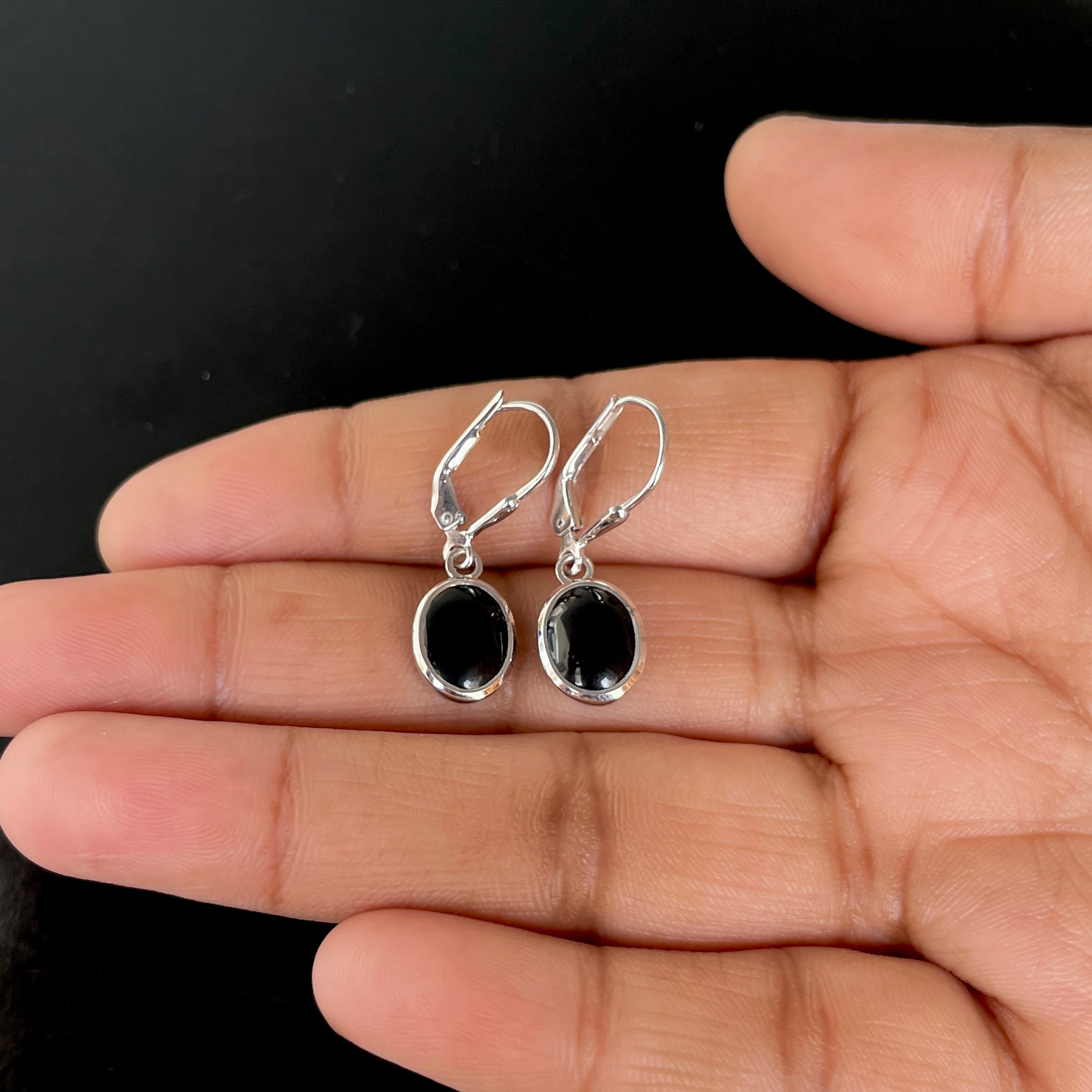 Black Onyx Leverback Earring-(BOX-SE-829.)