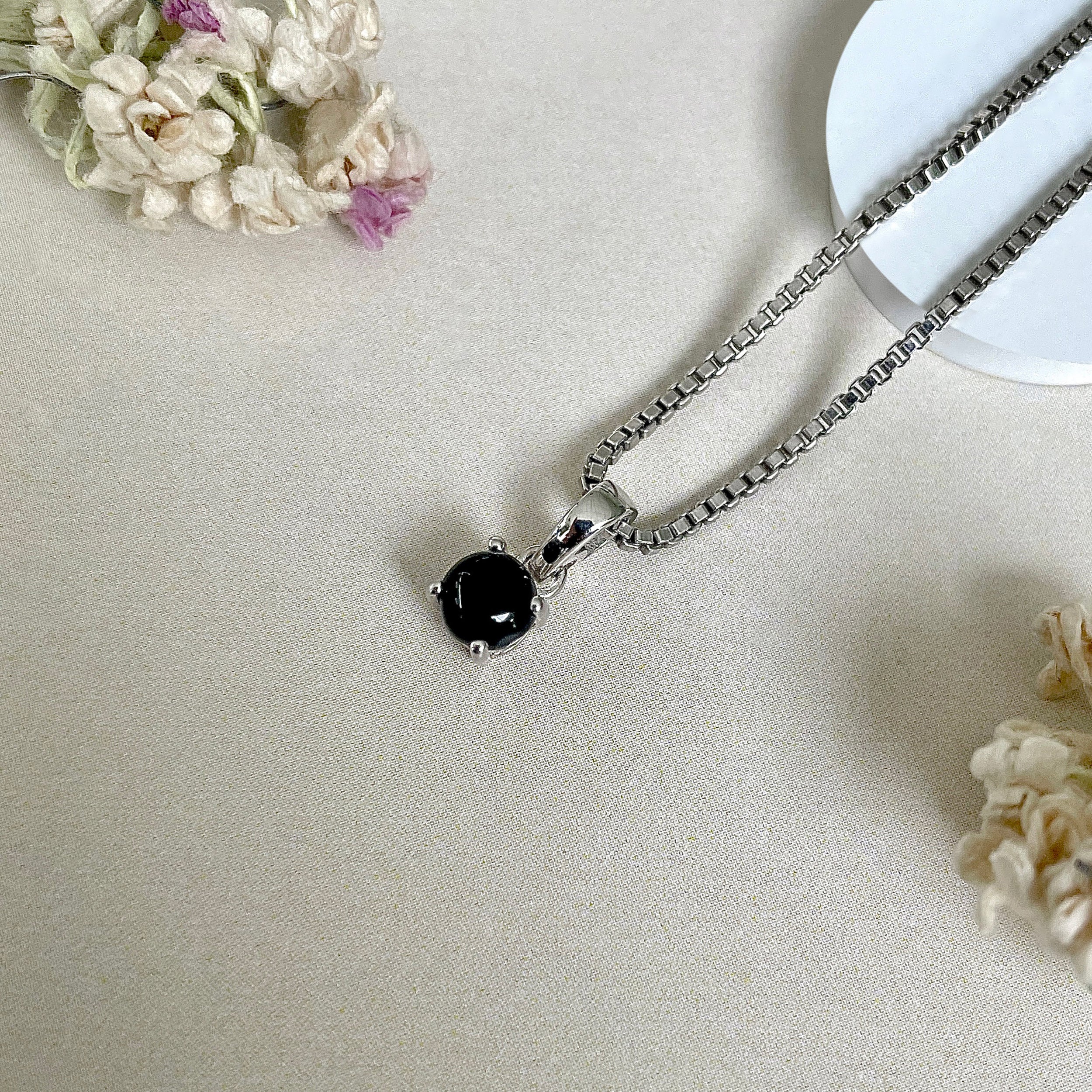 Black Onyx Pendant-(BOX-SP-1168.)