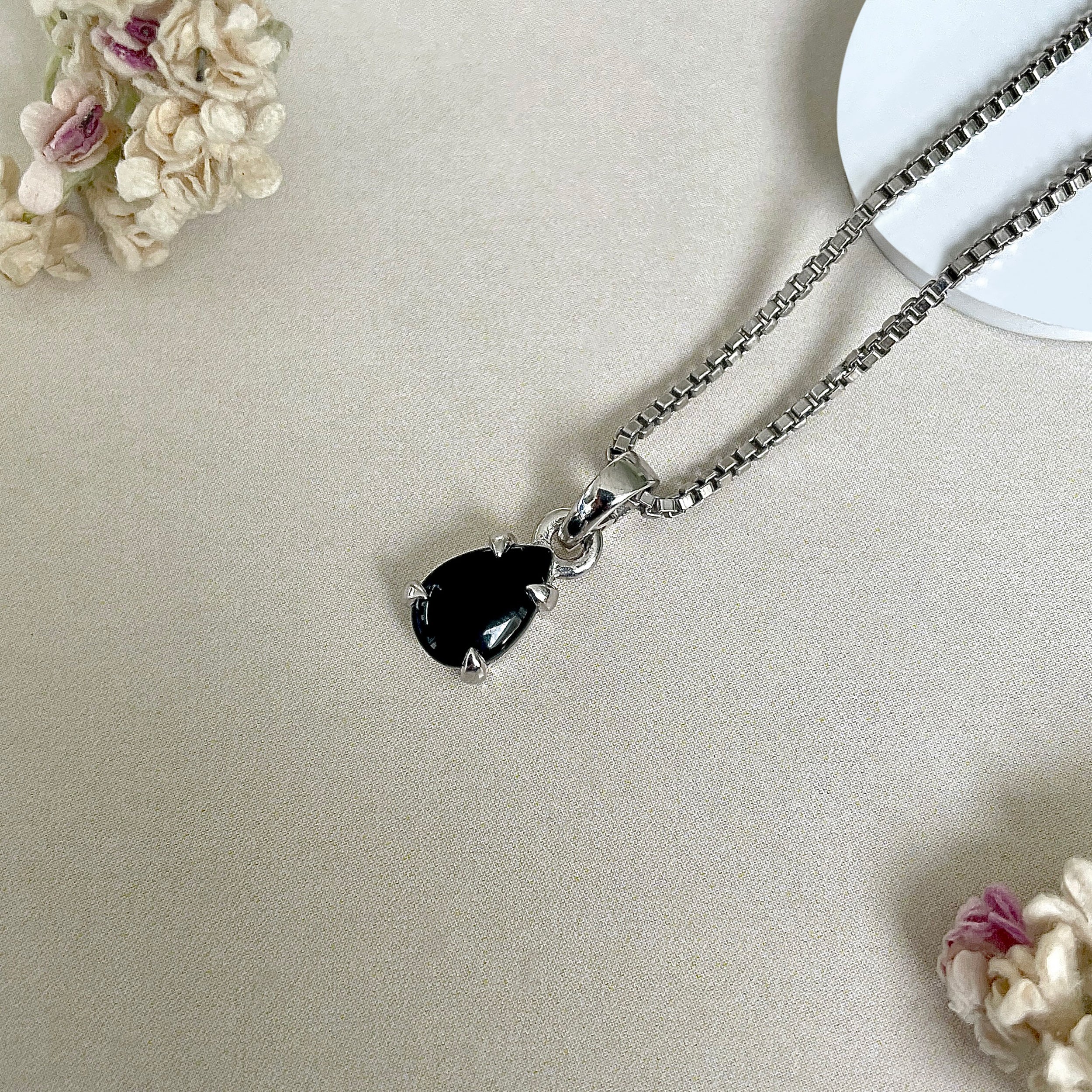 Black Onyx Pendant-(BOX-SP-552.)