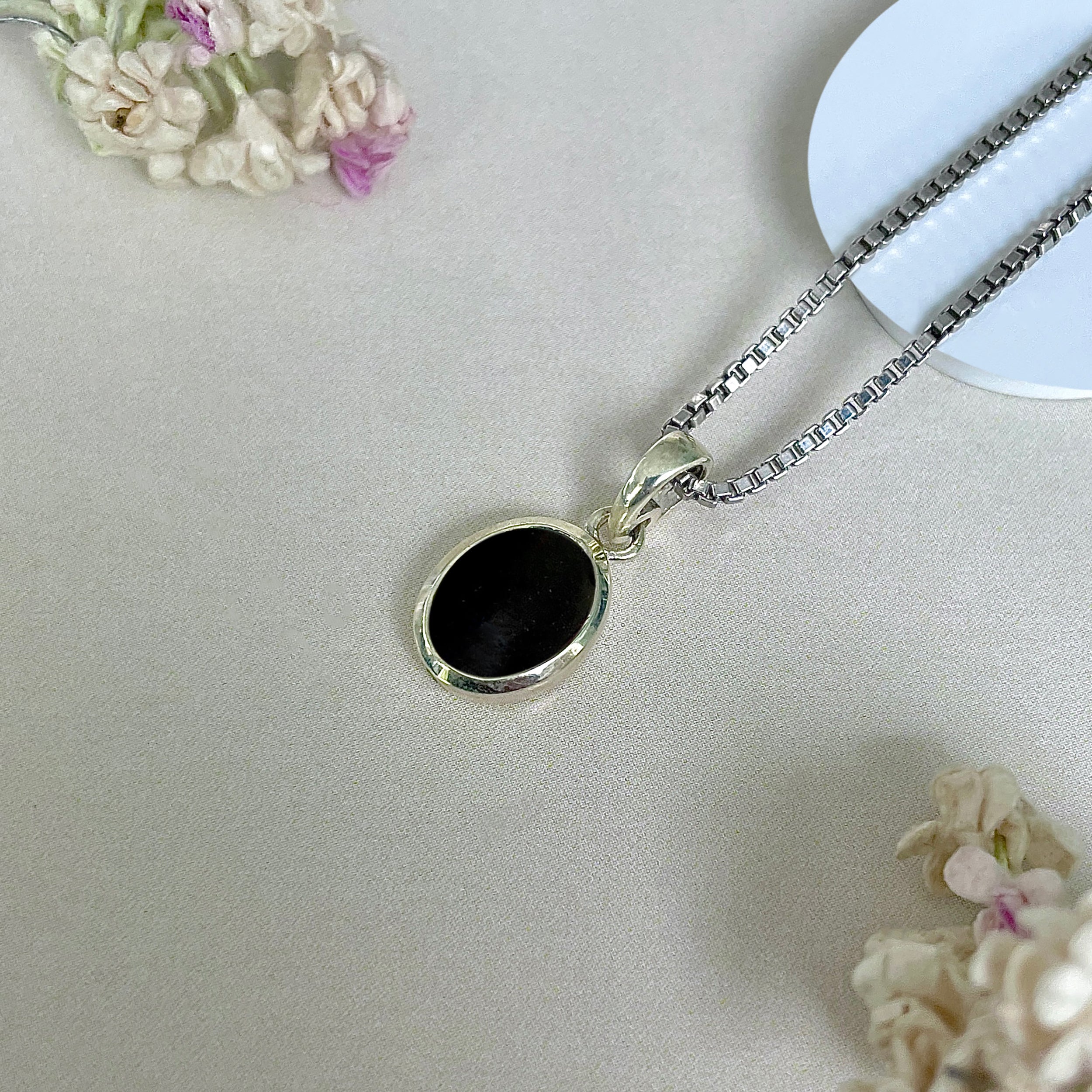 Black Onyx Pendant-(BOX-SP-682.)