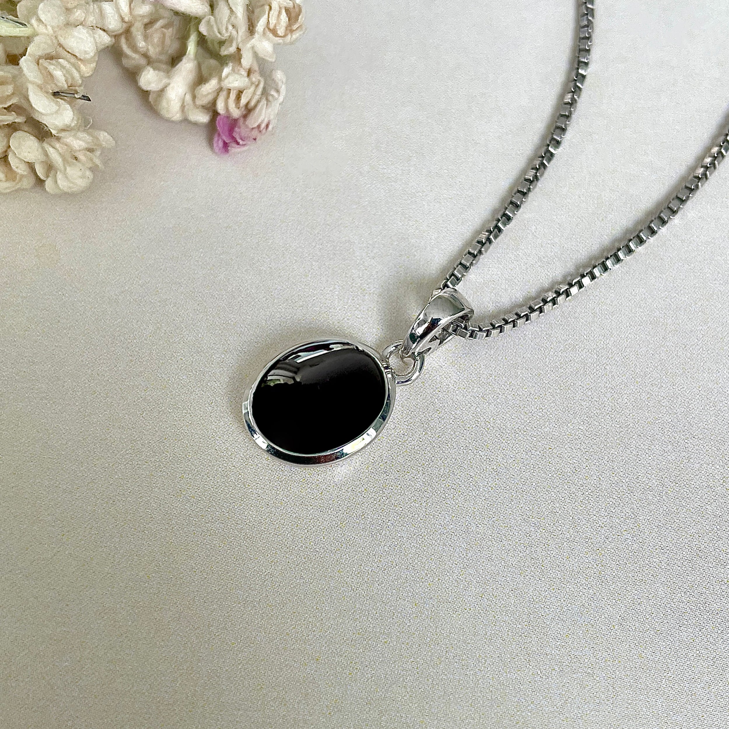Black Onyx Pendant-(BOX-SP-684.)