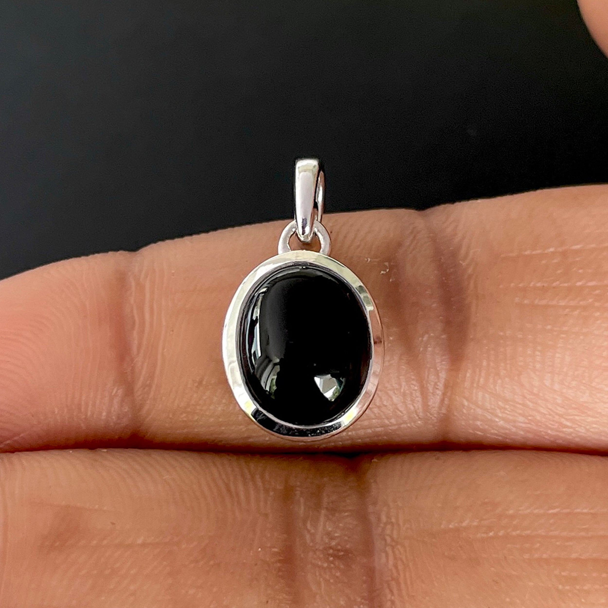 Black Onyx Pendant-(BOX-SP-684.)