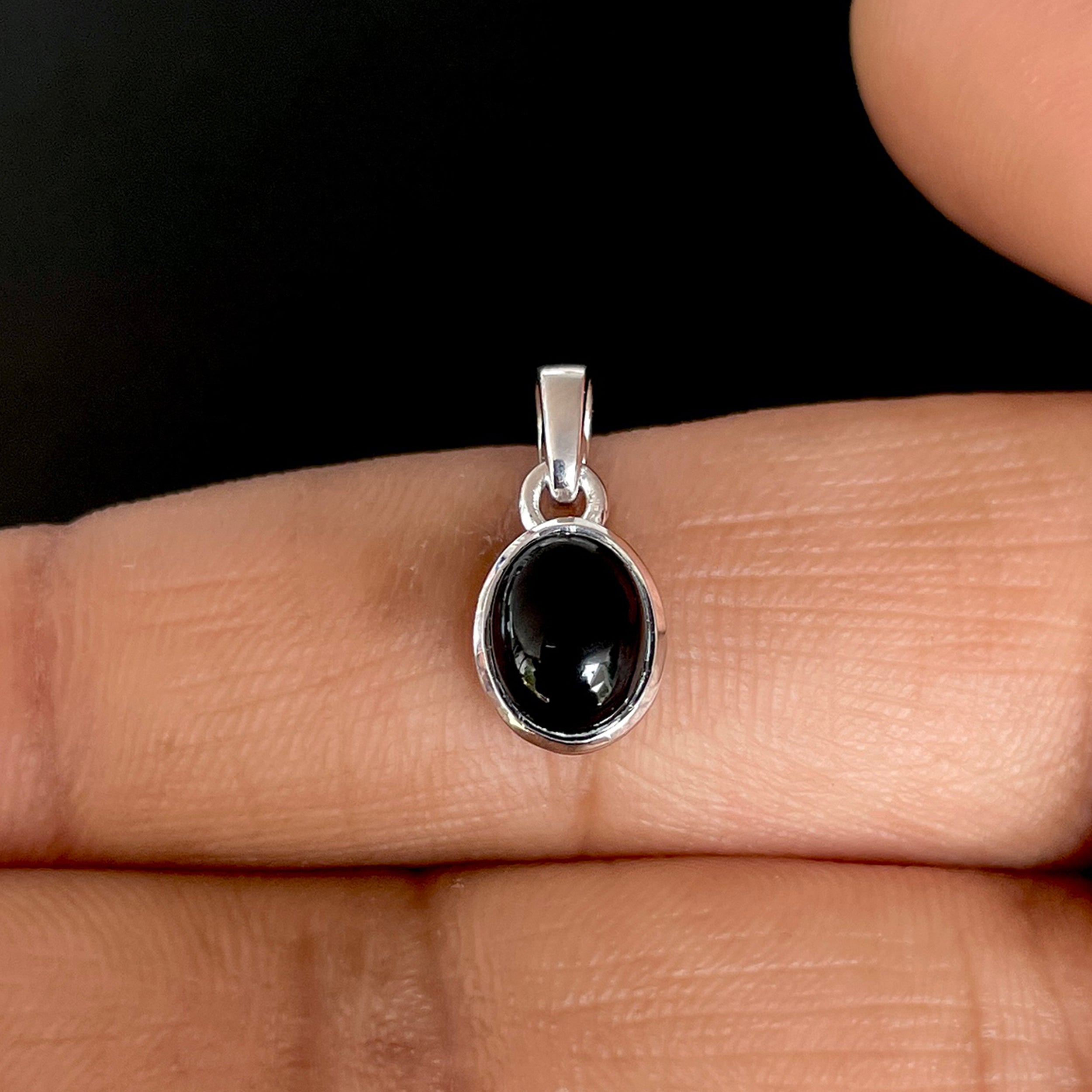 Black Onyx Pendant-(BOX-SP-685.)