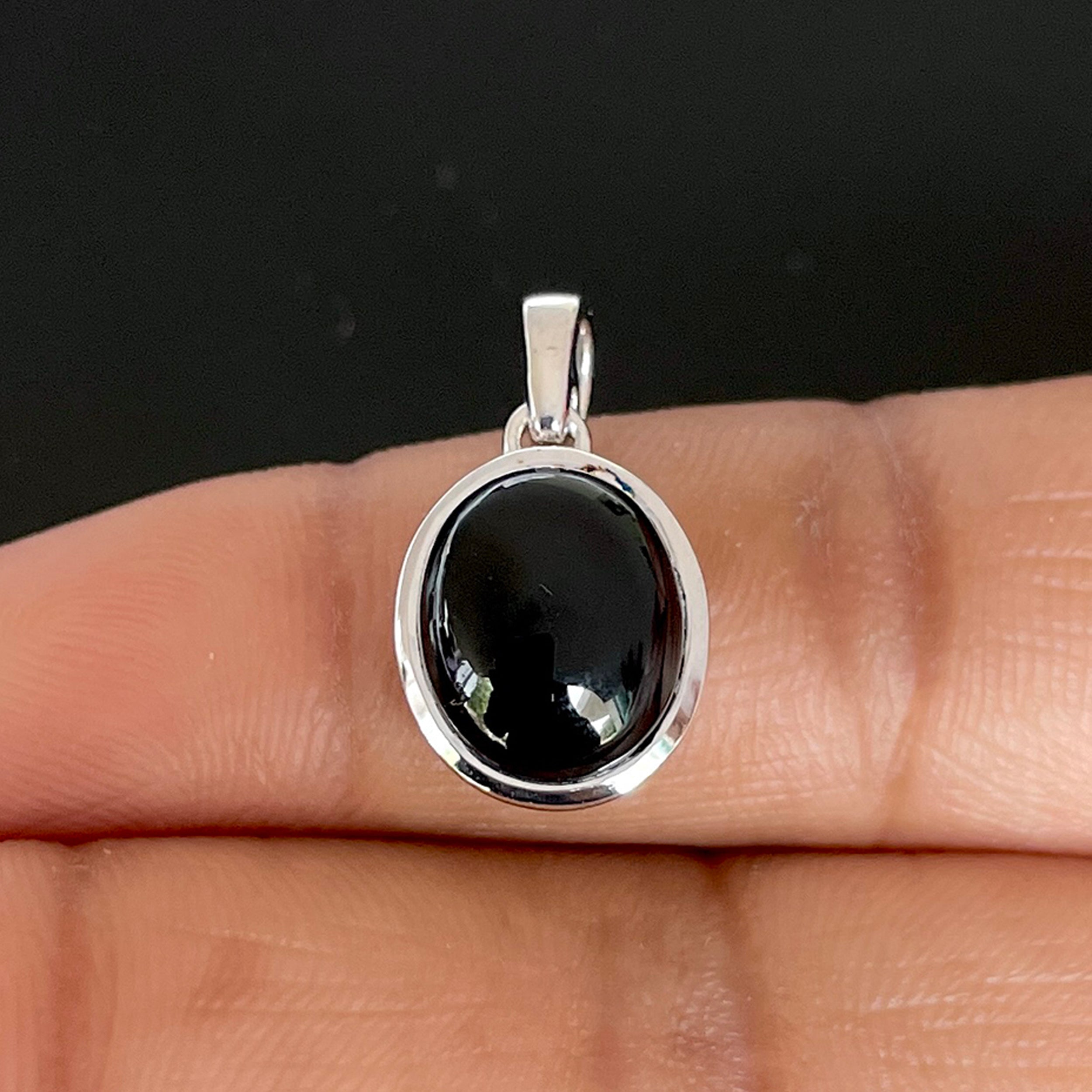 Black Onyx Pendant-(BOX-SP-687.)
